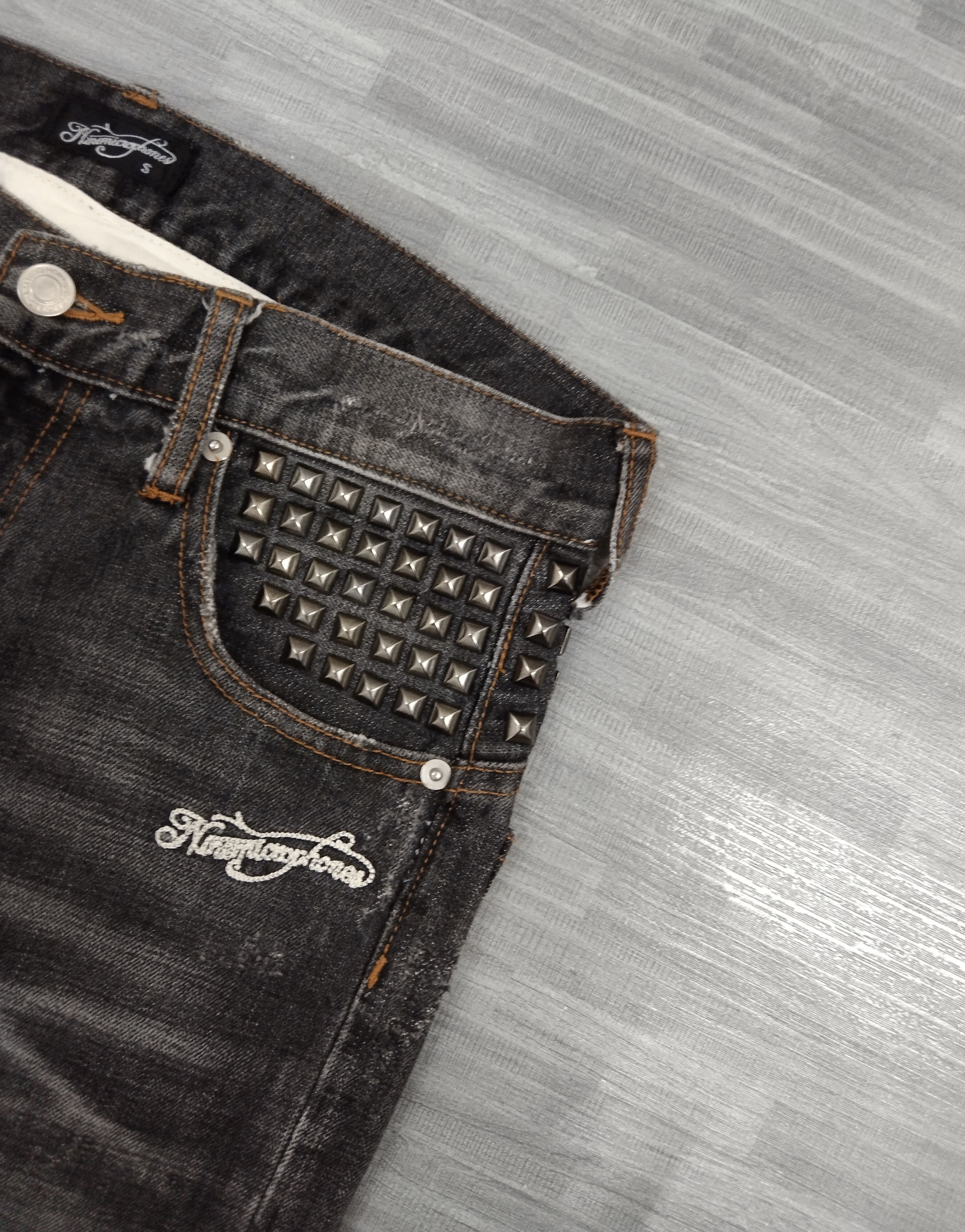 Japanese Brand SUPER SICK STUDDED MINE MICROPHONES TOKYO JAPAN DENIM PANTS Size US 31 - 6 Thumbnail