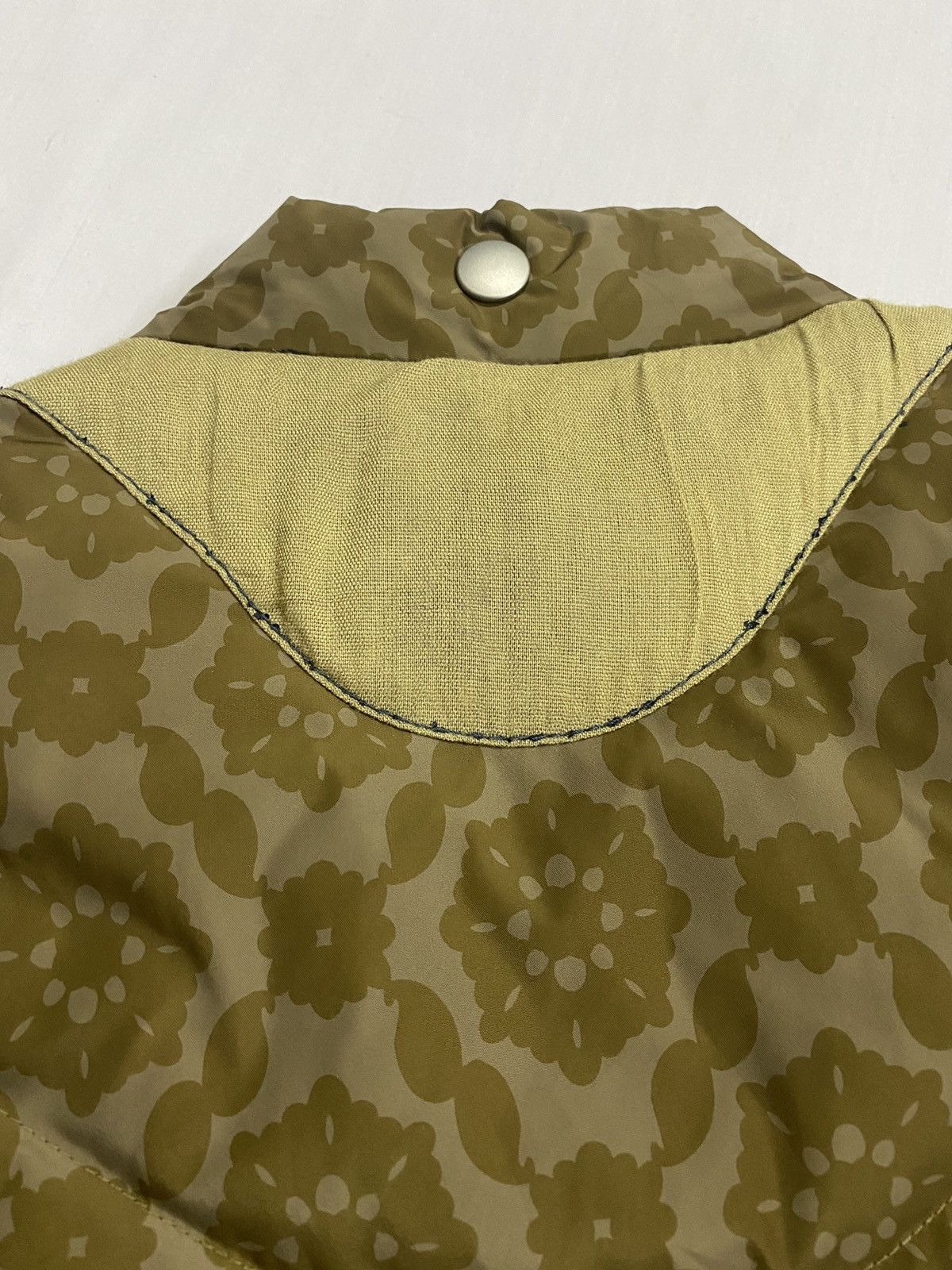 Jun Takahashi × Undercover × Uniqlo Undercover XUniqlo Puffer Jacket Knit Sleeve Flowers Design Size US S / EU 44-46 / 1 - 8 Thumbnail