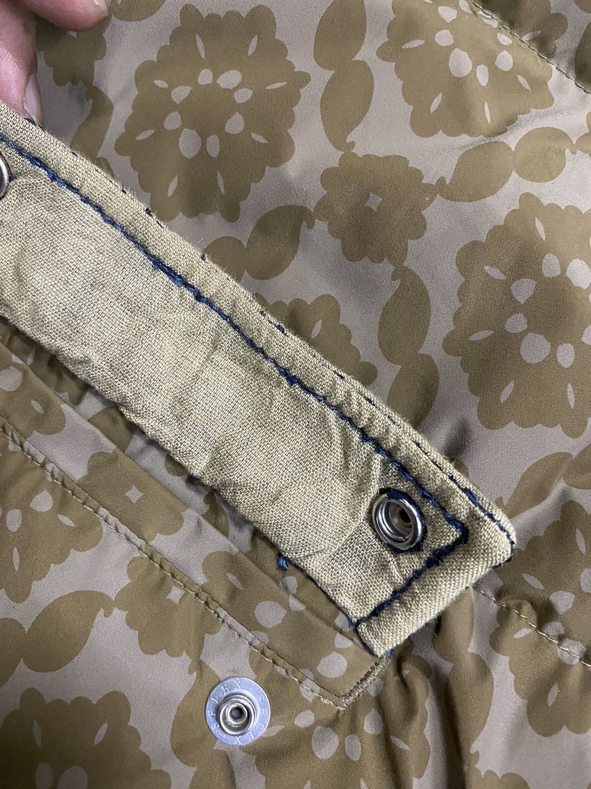 Jun Takahashi × Undercover × Uniqlo Undercover XUniqlo Puffer Jacket Knit Sleeve Flowers Design Size US S / EU 44-46 / 1 - 11 Thumbnail