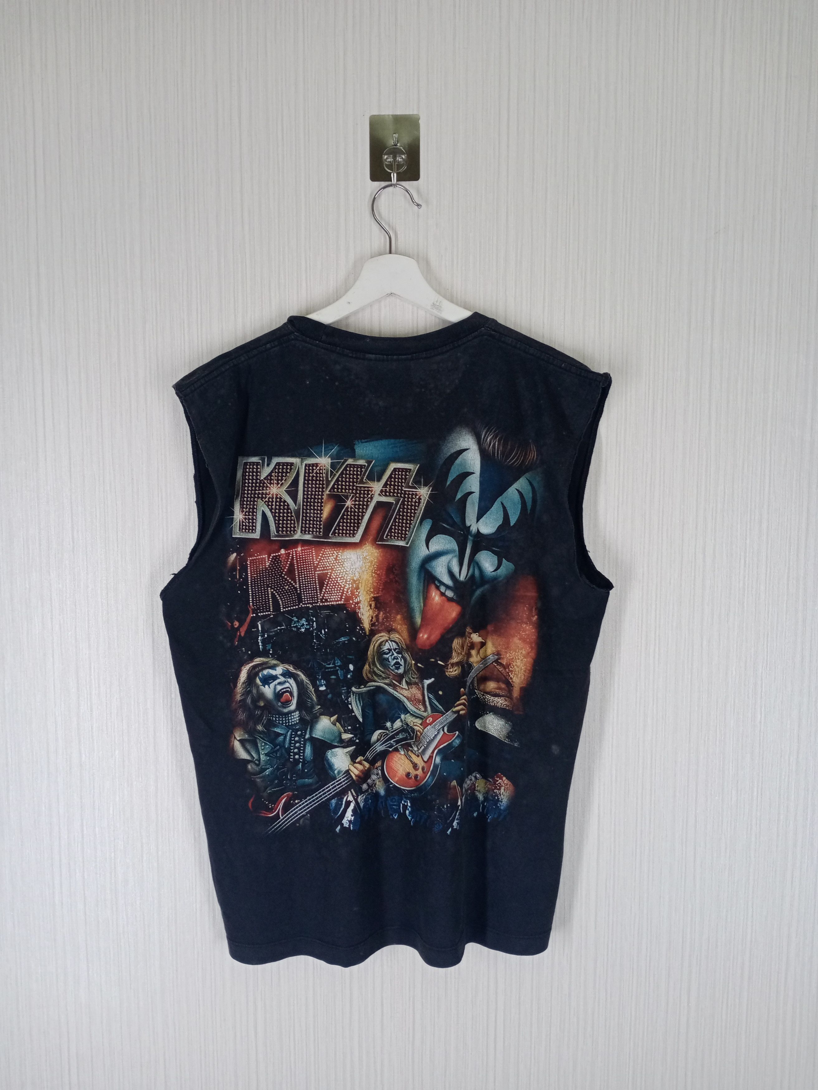 Band Tees vintage Kiss Rock Band sleeveless Tshirt Size US L / EU 52-54 / 3 - 3 Thumbnail