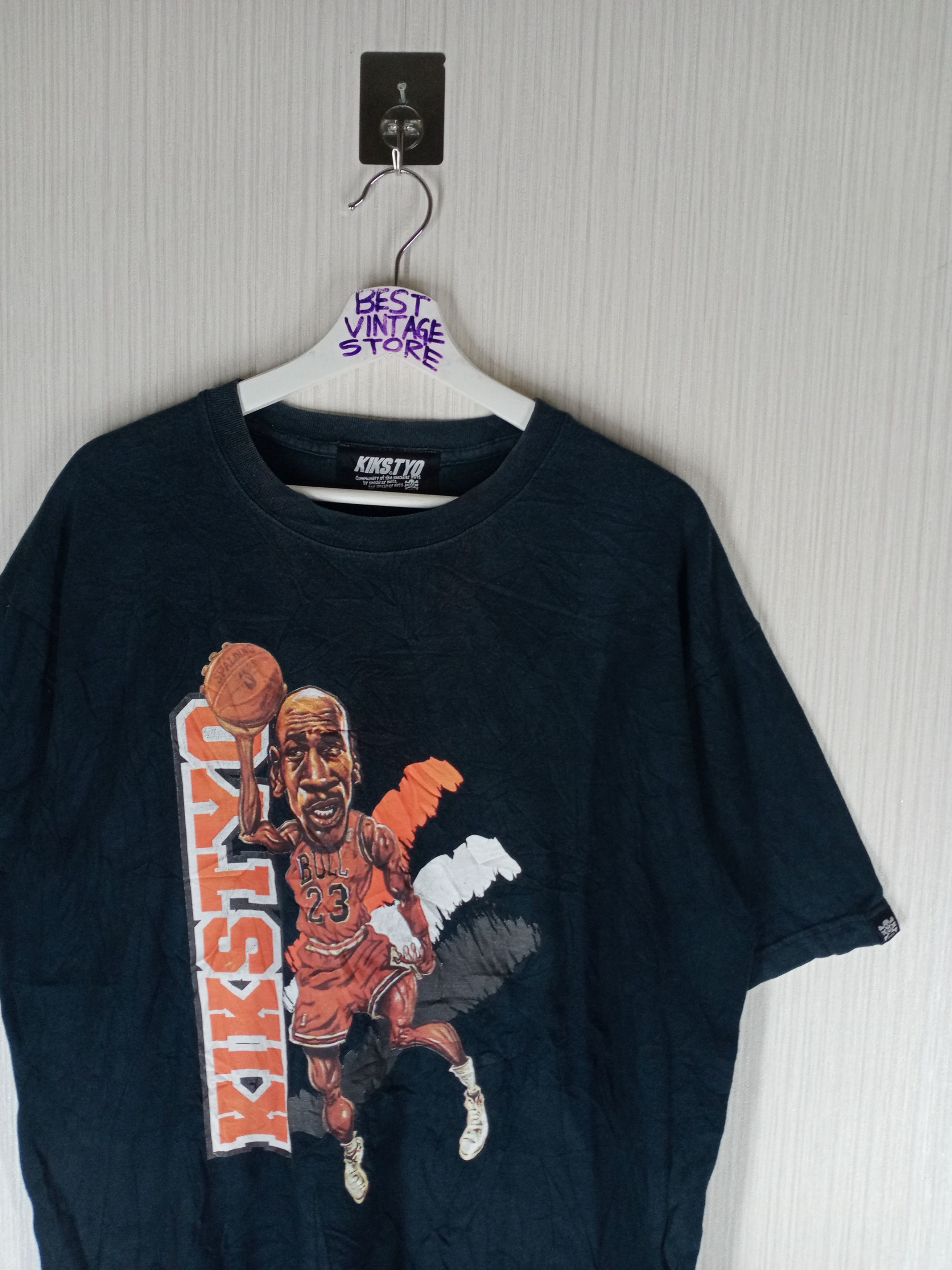 KIKS TYO Vintage Kiks Tyo X Micheal Jordan 23 Bulls Tshirt Size US XL / EU 56 / 4 - 2 Thumbnail