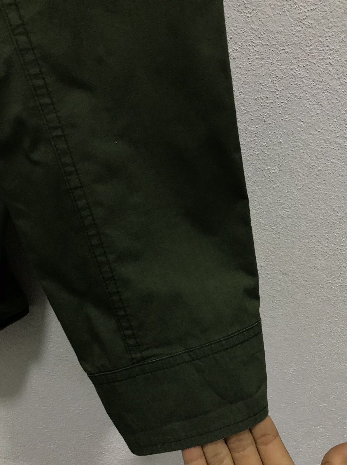 Uniqlo UNIQLO JACKET Size US L / EU 52-54 / 3 - 9 Thumbnail