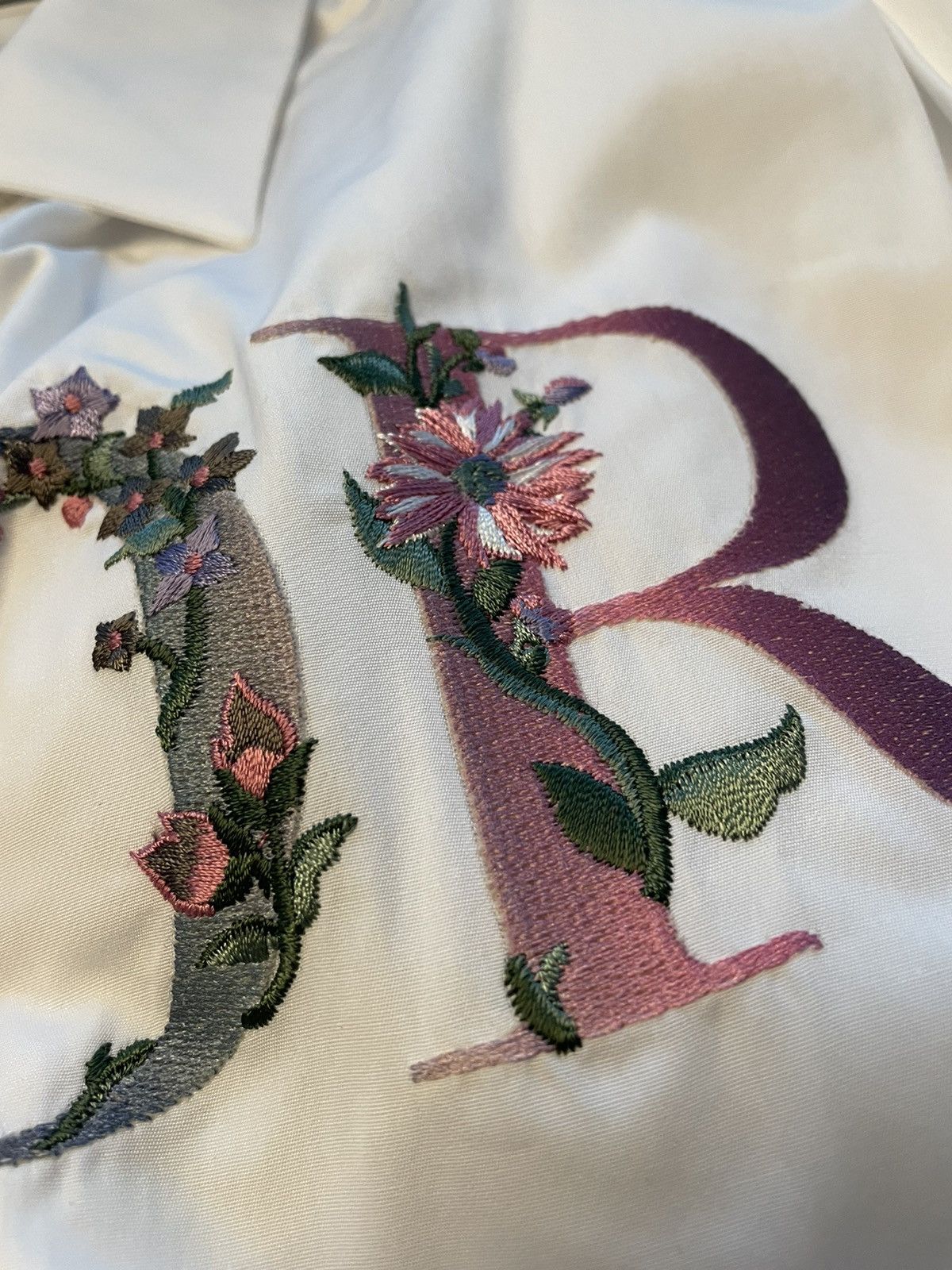 Dior Rare Super Runway Rare Limited Edition Embroidery Logo Shirt Size US S / EU 44-46 / 1 - 16 Thumbnail