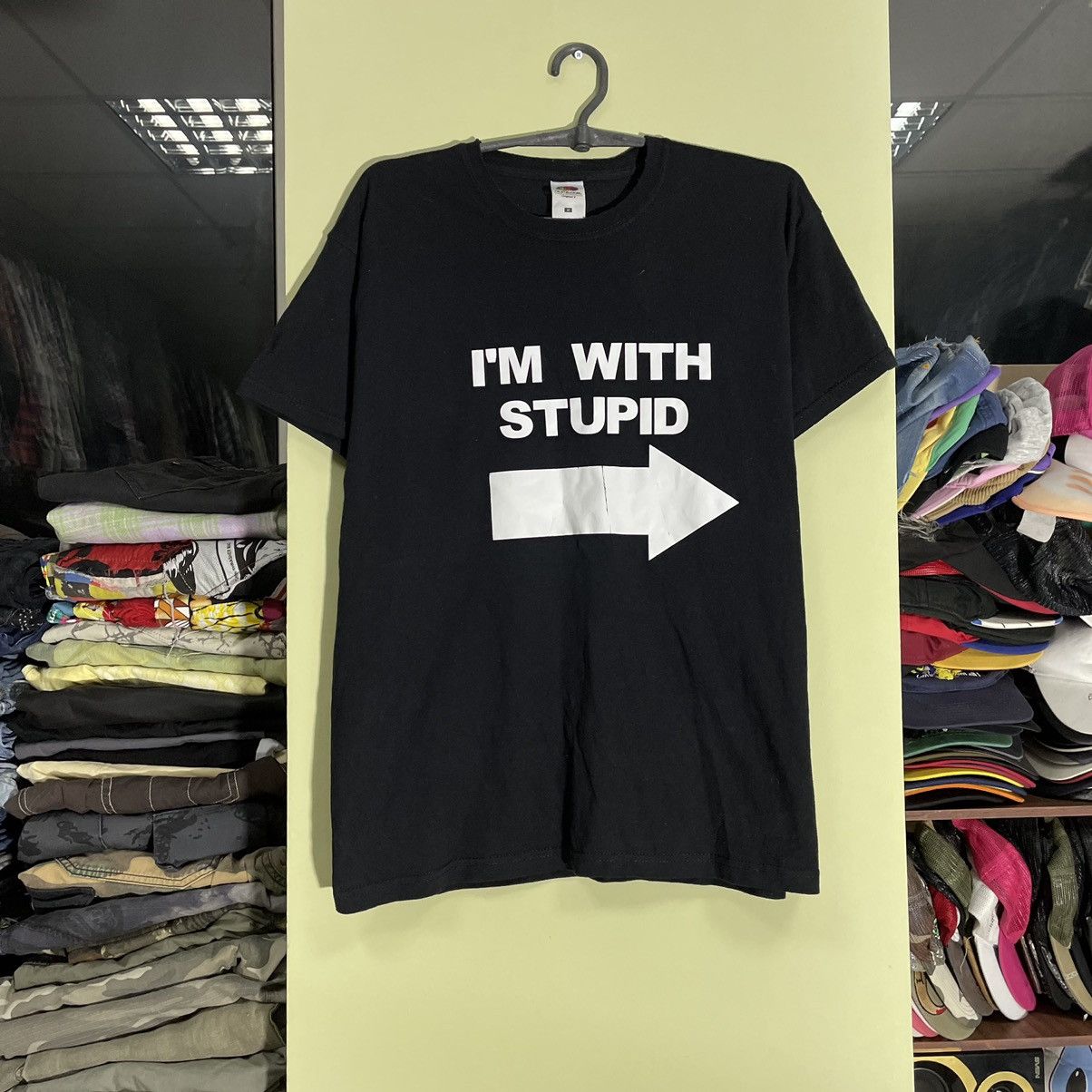 image of 90's Adult “ I’M With Stupid “ Sexy Humor Tee in Black, Men's (Size Medium)