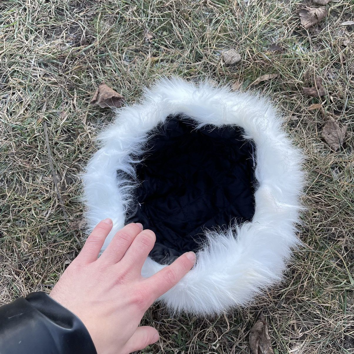Vintage Vintage 90s Fluffy White Faux Fur Beanie Hat Emo Goth OS Size ONE SIZE - 2 Thumbnail