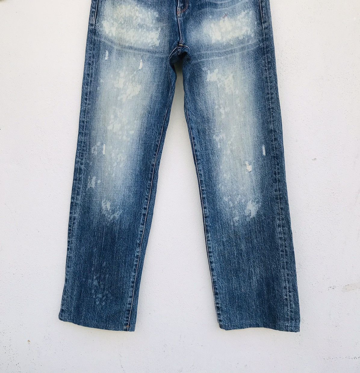 R.Newbold R Newbold distressed bleached denim waist 31 inch Size US 31 - 3 Thumbnail