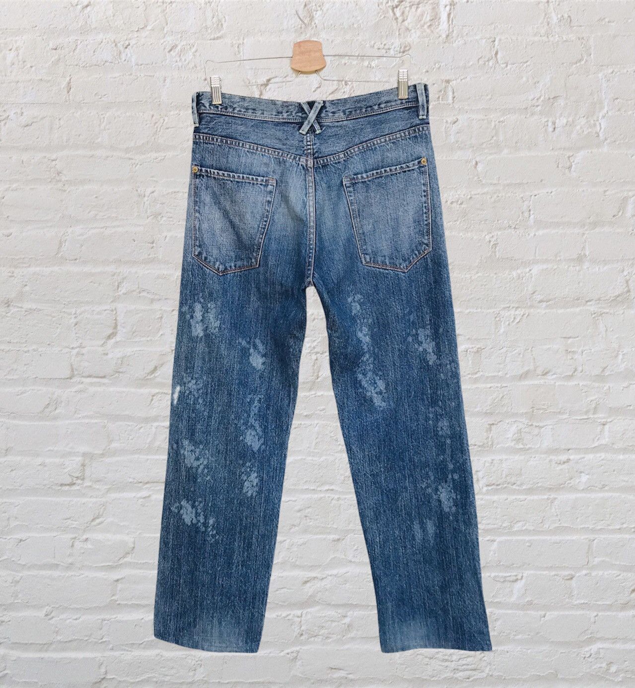 R.Newbold R Newbold distressed bleached denim waist 31 inch Size US 31 - 2 Thumbnail