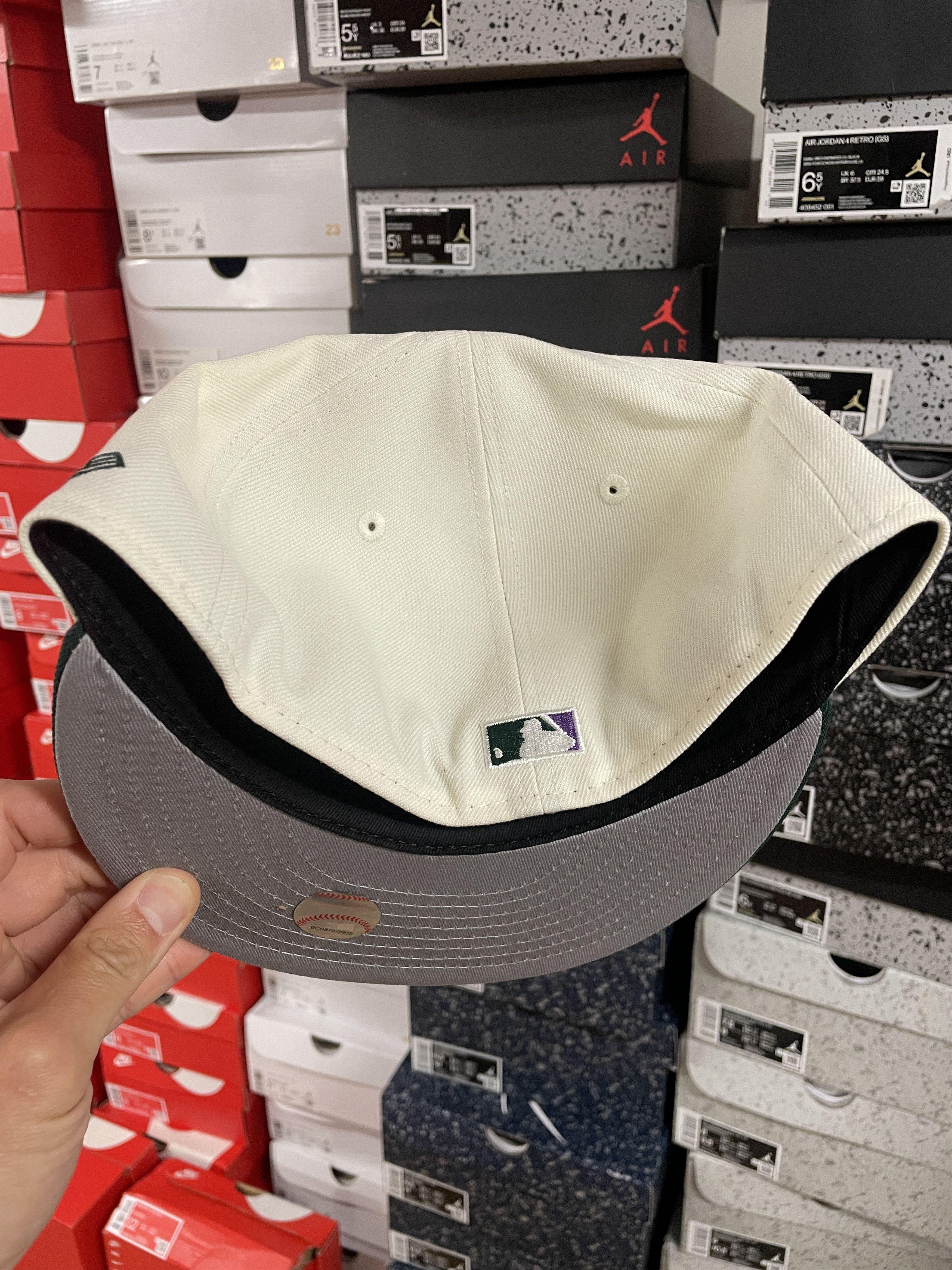 MLB × New Era 7 1/2 Panna Cotta Philadelphia Phillies Bklyn Caps All Star Size ONE SIZE - 4 Thumbnail