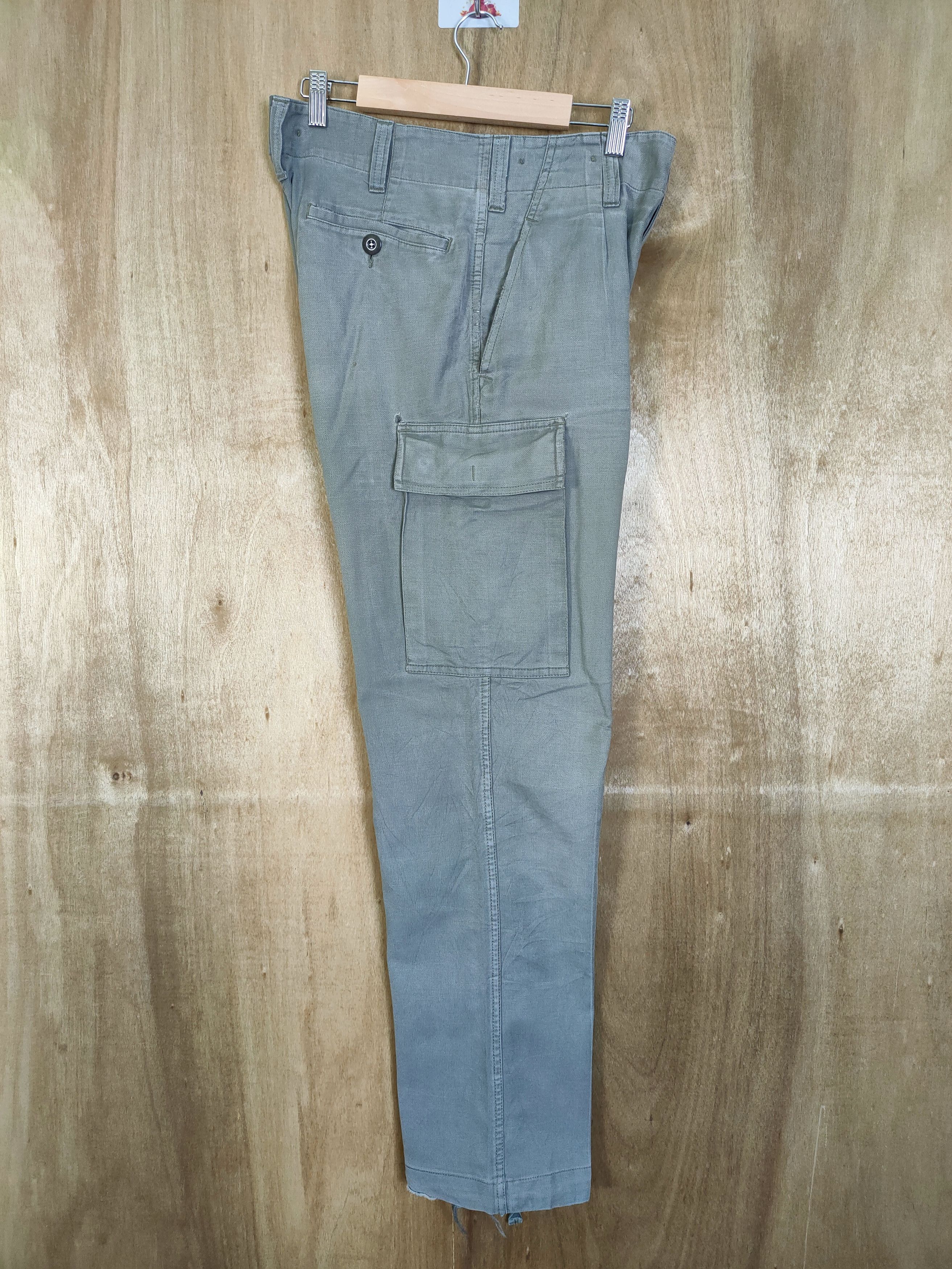 Vintage VINTAGE MILITRY GREY CARGO PANTS DISTRESSED KNEE Size US 30 / EU 46 - 11 Thumbnail