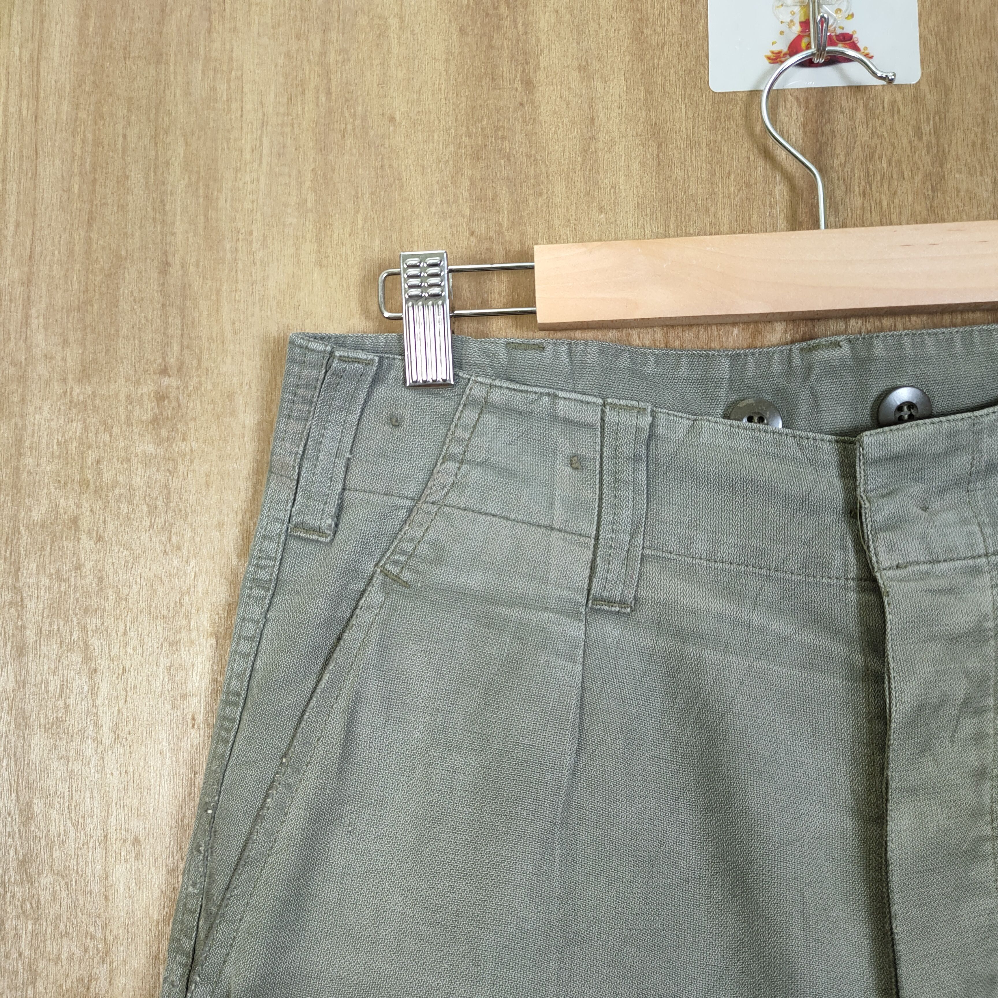 Vintage VINTAGE MILITRY GREY CARGO PANTS DISTRESSED KNEE Size US 30 / EU 46 - 5 Thumbnail