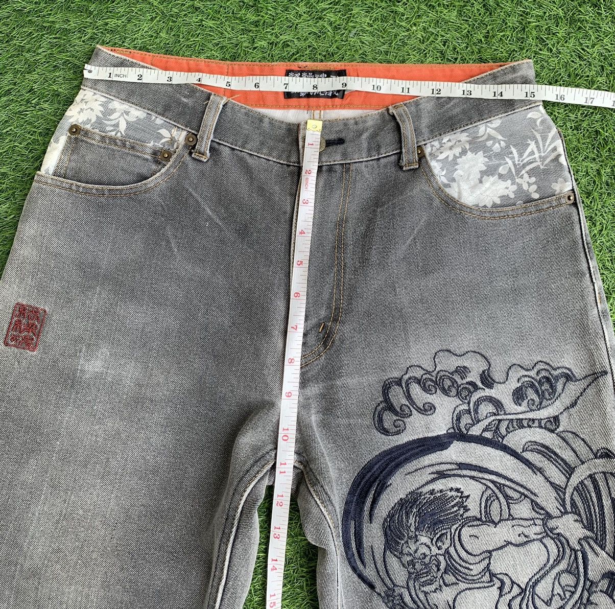 Japanese Brand Vintage Karakuri tamashi Embroidery Multiple Poket Size US 30 / EU 46 - 18 Thumbnail