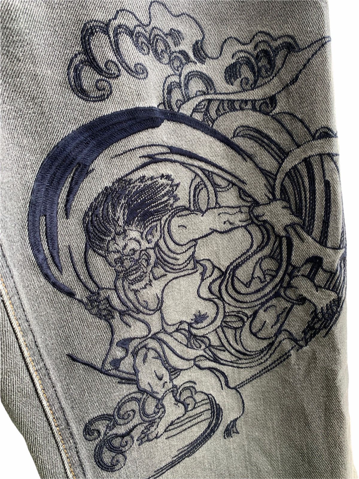 Japanese Brand Vintage Karakuri tamashi Embroidery Multiple Poket Size US 30 / EU 46 - 6 Thumbnail