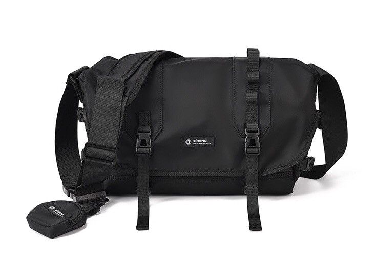 Japanese Brand Fashion hip hop waterproof messenger shoulder bag Size ONE SIZE - 4 Thumbnail