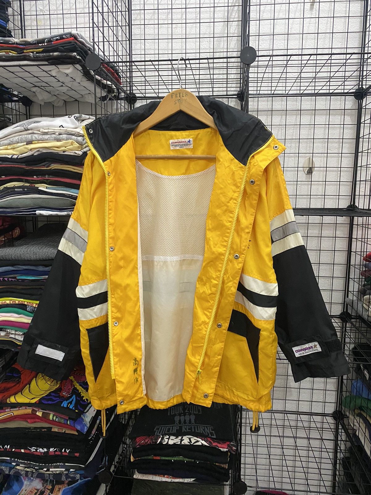 Converse Vintage Converse Windbreaker Nice Design Size US L / EU 52-54 / 3 - 14 Thumbnail