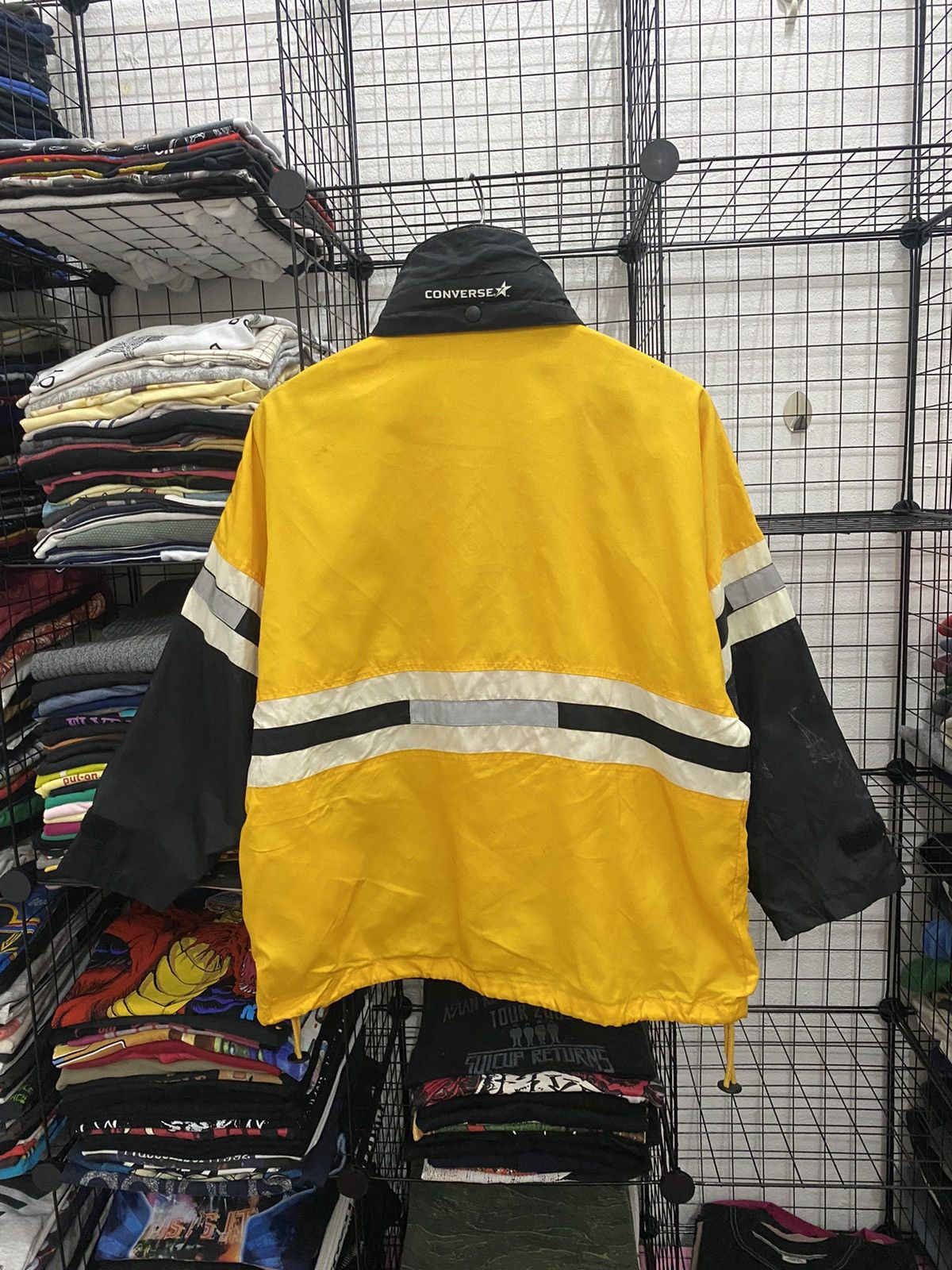 Converse Vintage Converse Windbreaker Nice Design Size US L / EU 52-54 / 3 - 7 Thumbnail