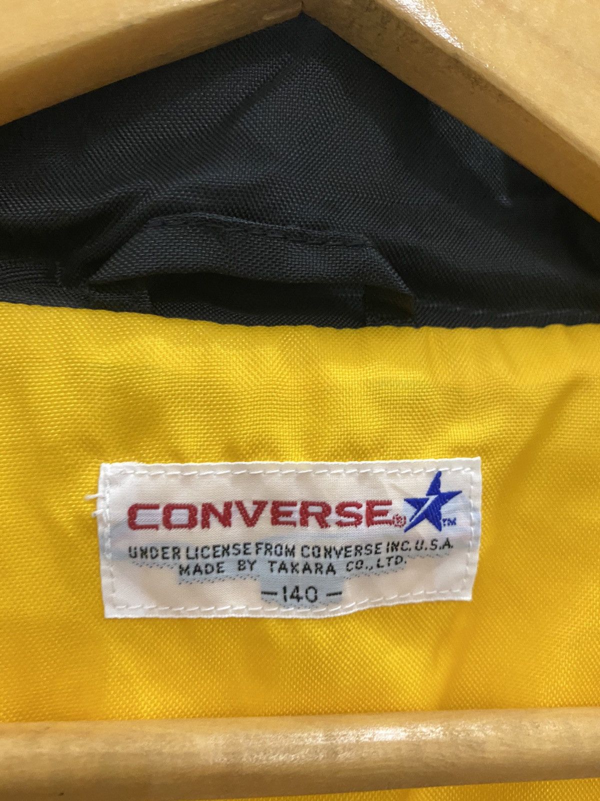 Converse Vintage Converse Windbreaker Nice Design Size US L / EU 52-54 / 3 - 16 Thumbnail