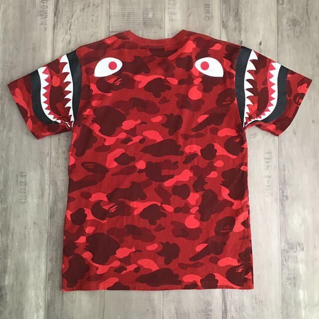 Bape BAPE sleeve shark red camo T-shirt a bathing ape Size US M / EU 48-50 / 2 - 3 Thumbnail