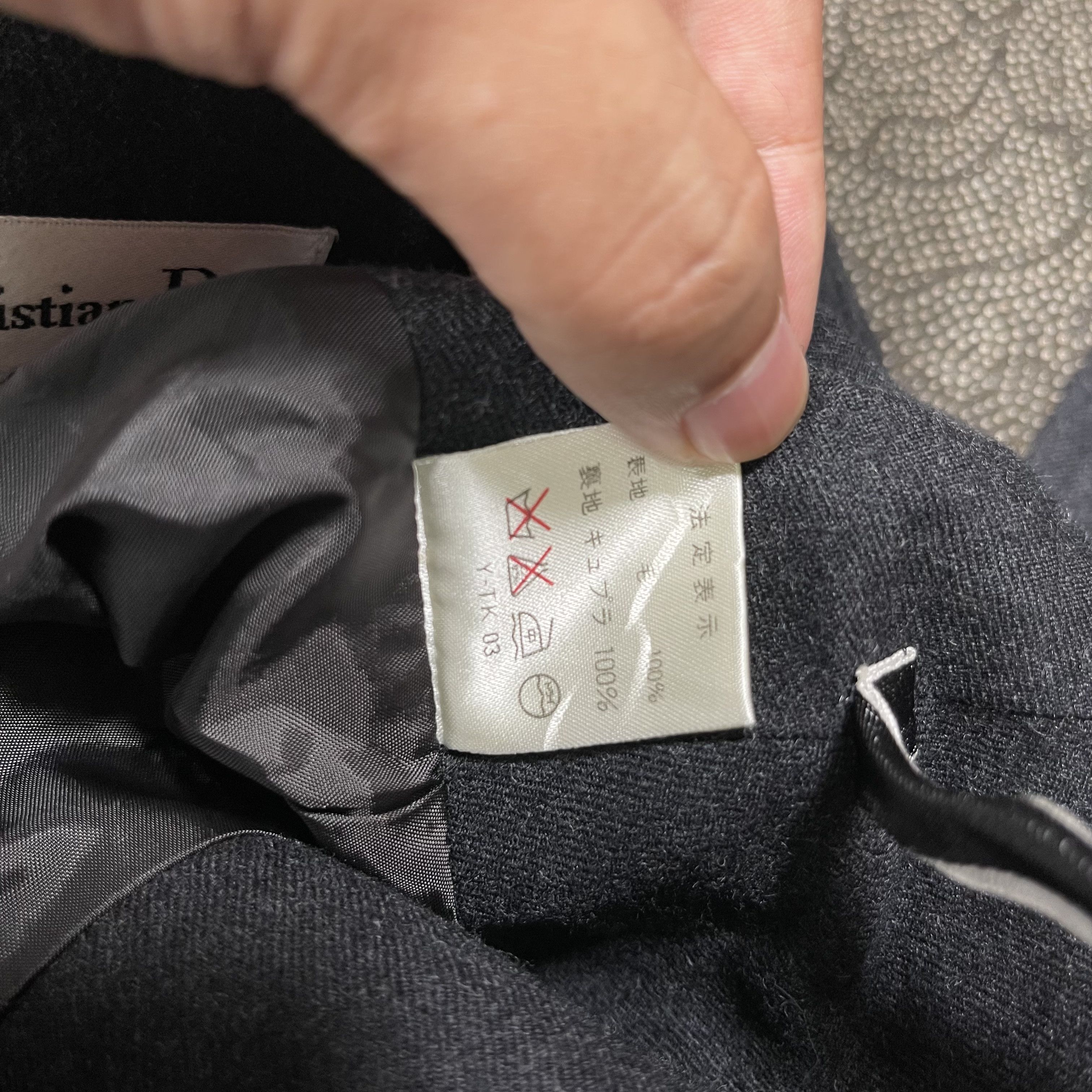 Christian Dior Monsieur × Vintage Christian Dior 1990s Pleated Wool Skirt Size 24" / US 00 / IT 34 - 8 Thumbnail