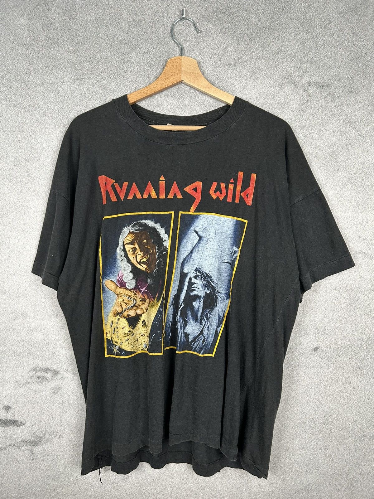 Band Tees Vintage Running Wild 1990 European Tour Ultra Rare Graphic Size US XL / EU 56 / 4 - 1 Thumbnail