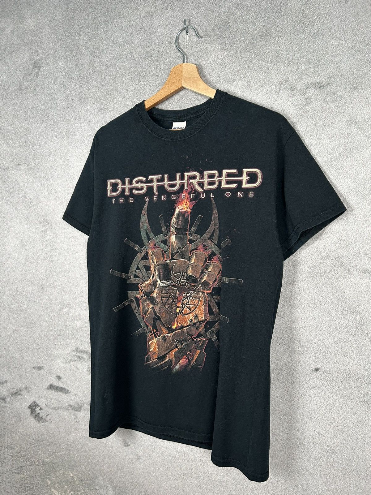 Band Tees × Vintage Vintage Disturbed Rock Band Tee Y2K Graphic Tour Size US M / EU 48-50 / 2 - 2 Thumbnail