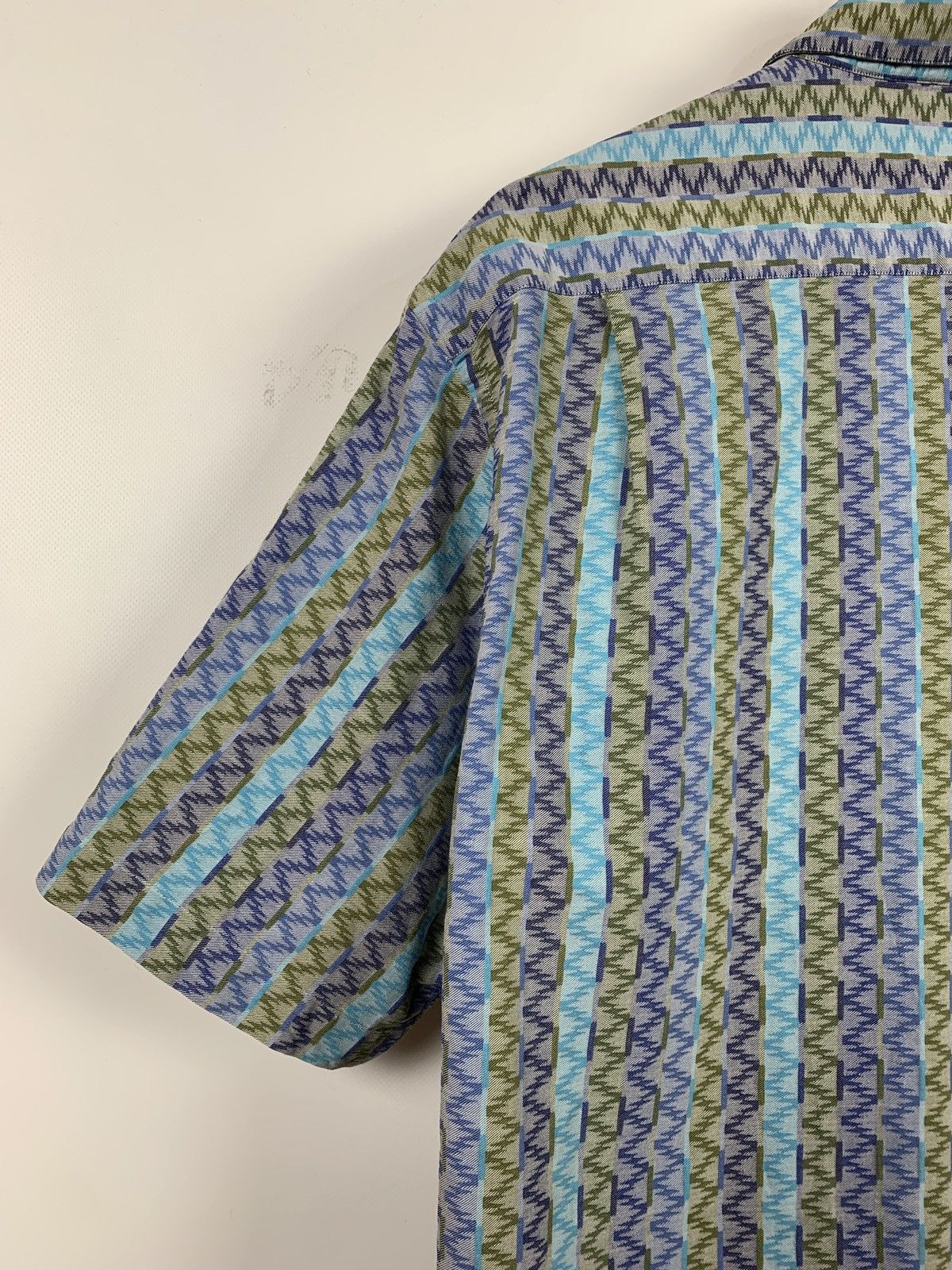 Missoni Vintage Missoni Sport Short Sleeve Button Up Shirt Size US L / EU 52-54 / 3 - 13 Thumbnail