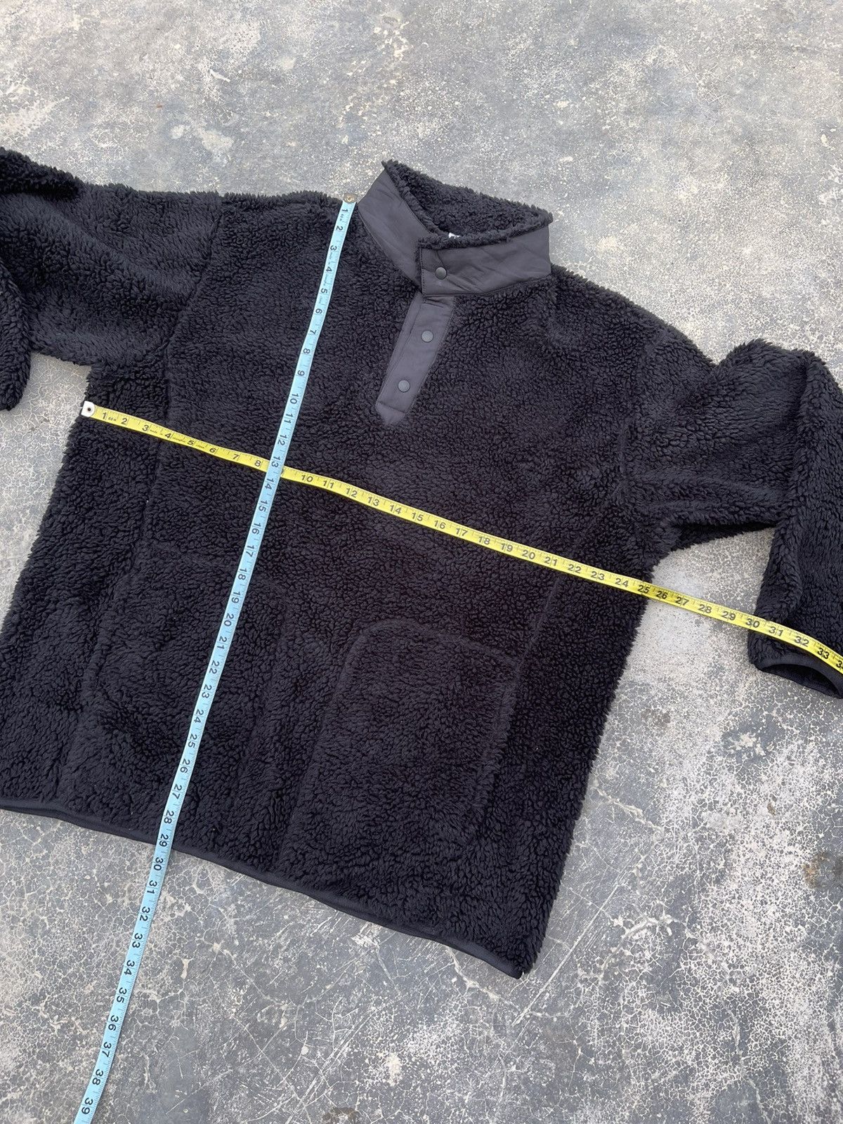 Japanese Brand × Uniqlo × White Mountaineering White Mountaineering Sherpa fleece buttoned pullover Size US XL / EU 56 / 4 - 6 Thumbnail