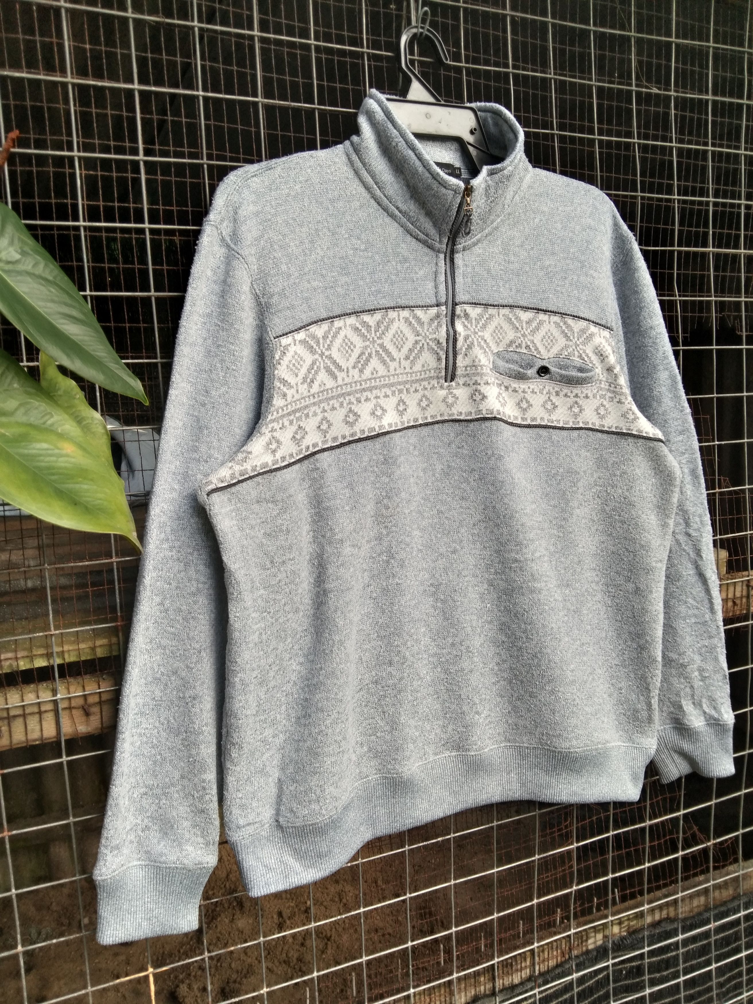 Japanese Brand GRACEFUL DAY'S MEN'S KNIT SWEATER TURTLENECK COLLAR ZIPPER Size US M / EU 48-50 / 2 - 3 Thumbnail