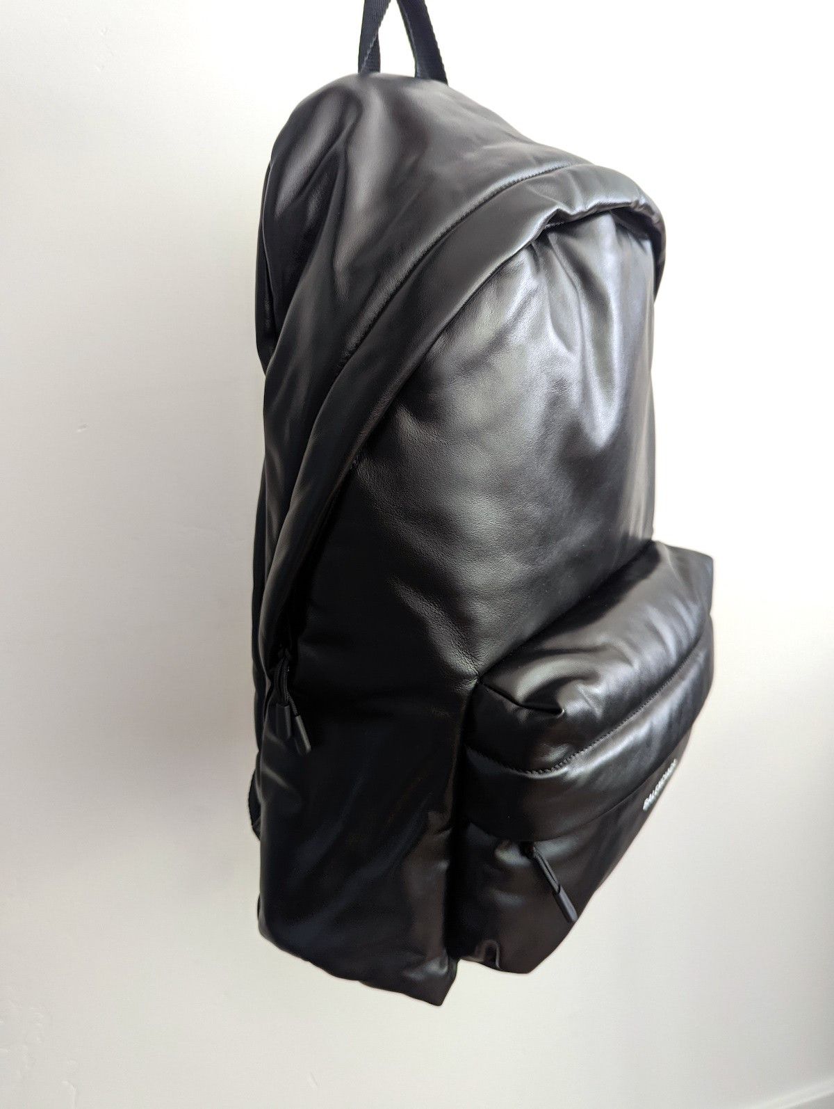 Balenciaga *NEW* BLACK LEATHER PUFFY PADDED BACKPACK Size ONE SIZE - 7 Thumbnail