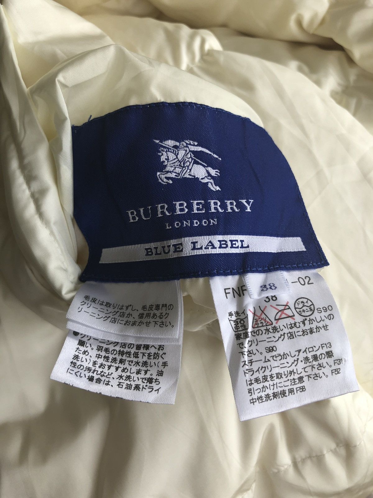 Burberry OG Burberry Blue Label Puffer Down Long Jacket Size US M / EU 48-50 / 2 - 13 Thumbnail