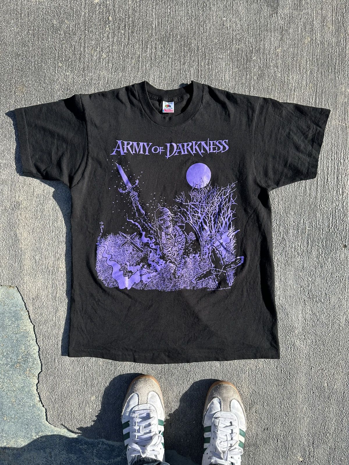 image of 1992 The Evil Dead Army Of Darkness Movie Promo Tee in Black, Men's (Size XL)