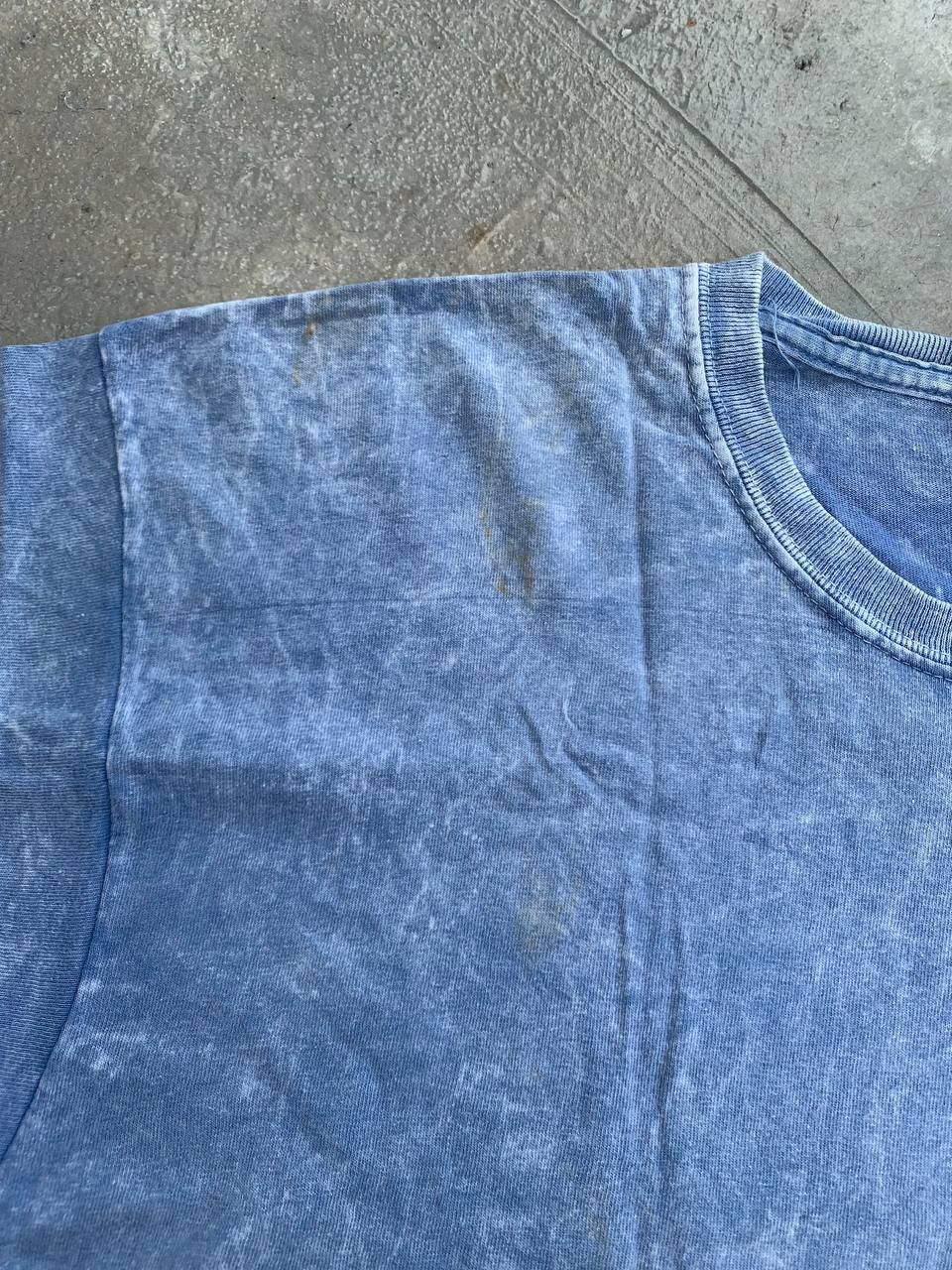 Vintage Vintage 2000s Hawaiian Maui Stone Wash Tshirt Size US L / EU 52-54 / 3 - 3 Thumbnail