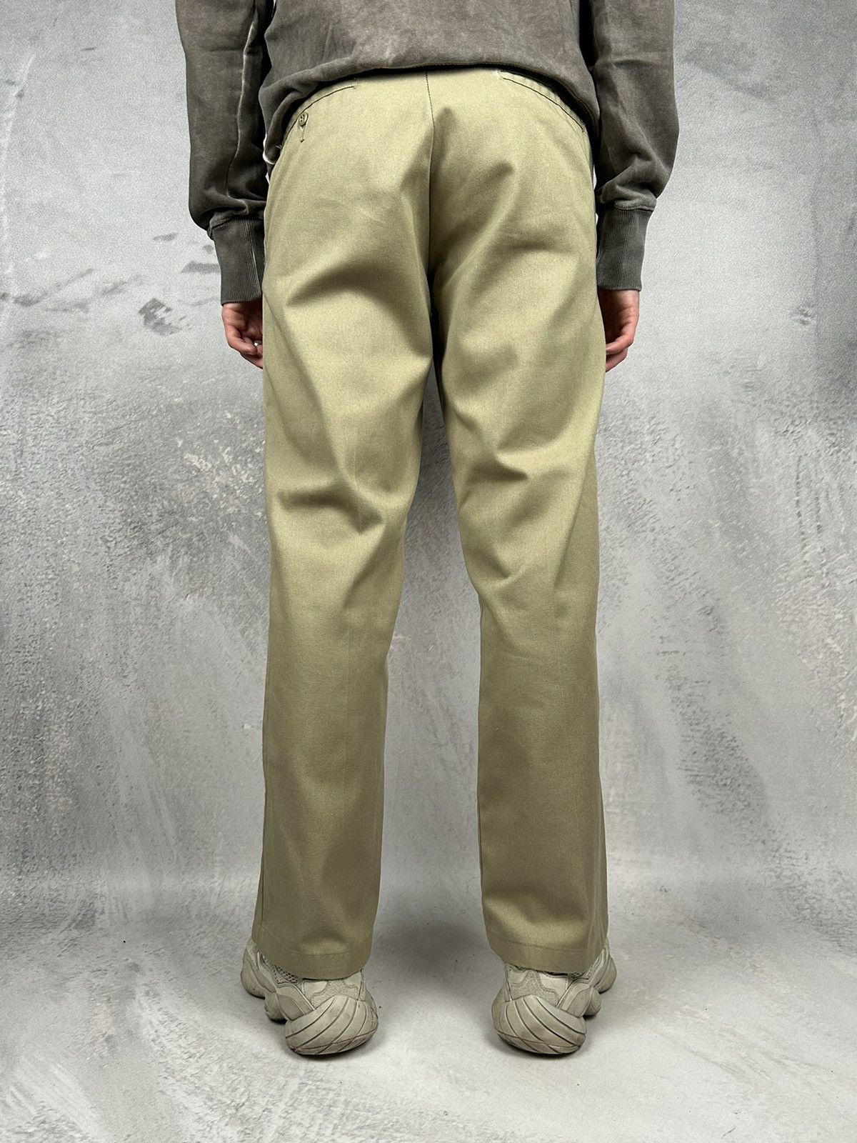 Dickies Dickies 874 Skateboards Vintage Pants Chino Streetwear Size US 32 / EU 48 - 4 Thumbnail