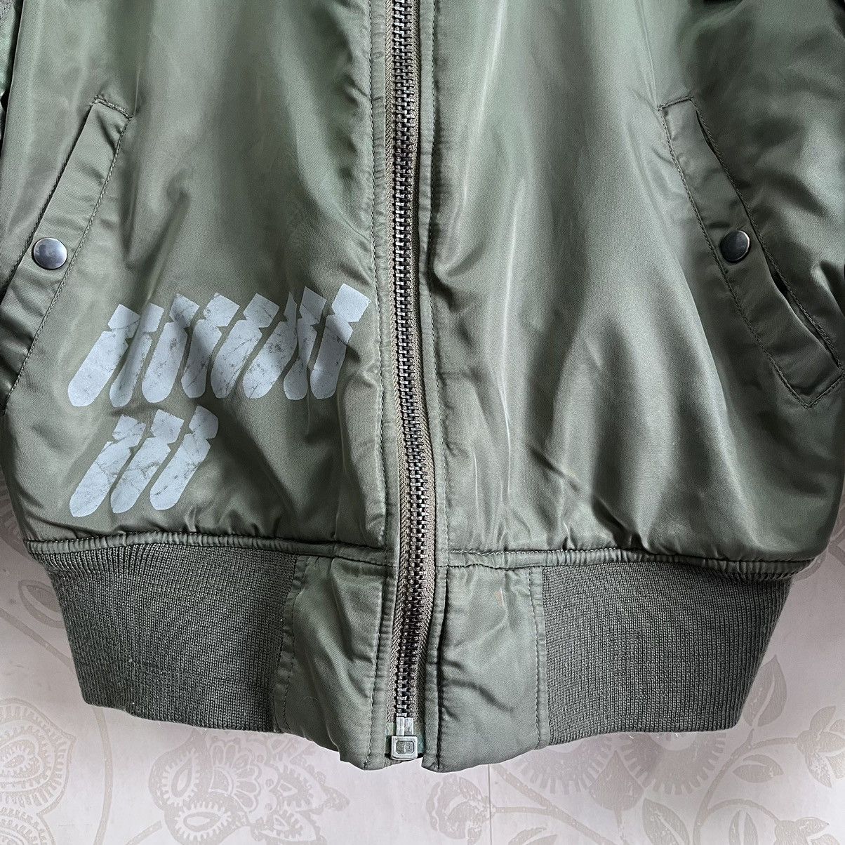 Avirex Rare US Army MA-1 Military Avirex Mill Spec Bomber Jacket Size US S / EU 44-46 / 1 - 10 Thumbnail