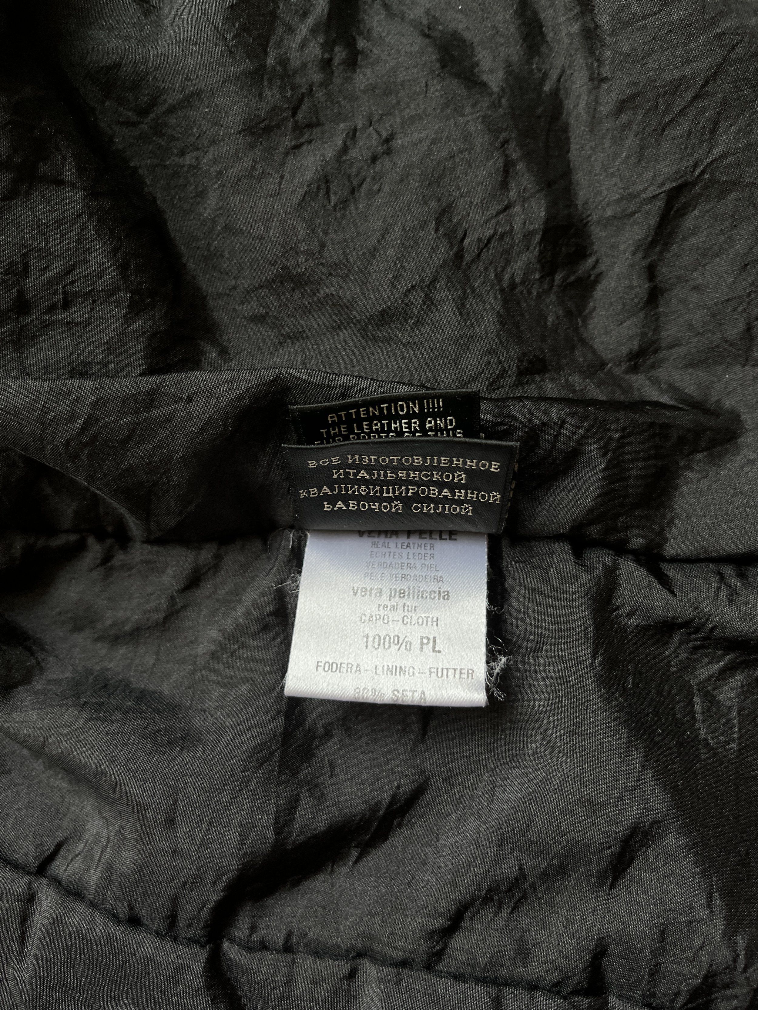 Alexander McQueen ⚡️QUICK SALE⚡️1999 Alexander McQueen Fur Collar Coat Size S / US 4 / IT 40 - 7 Thumbnail