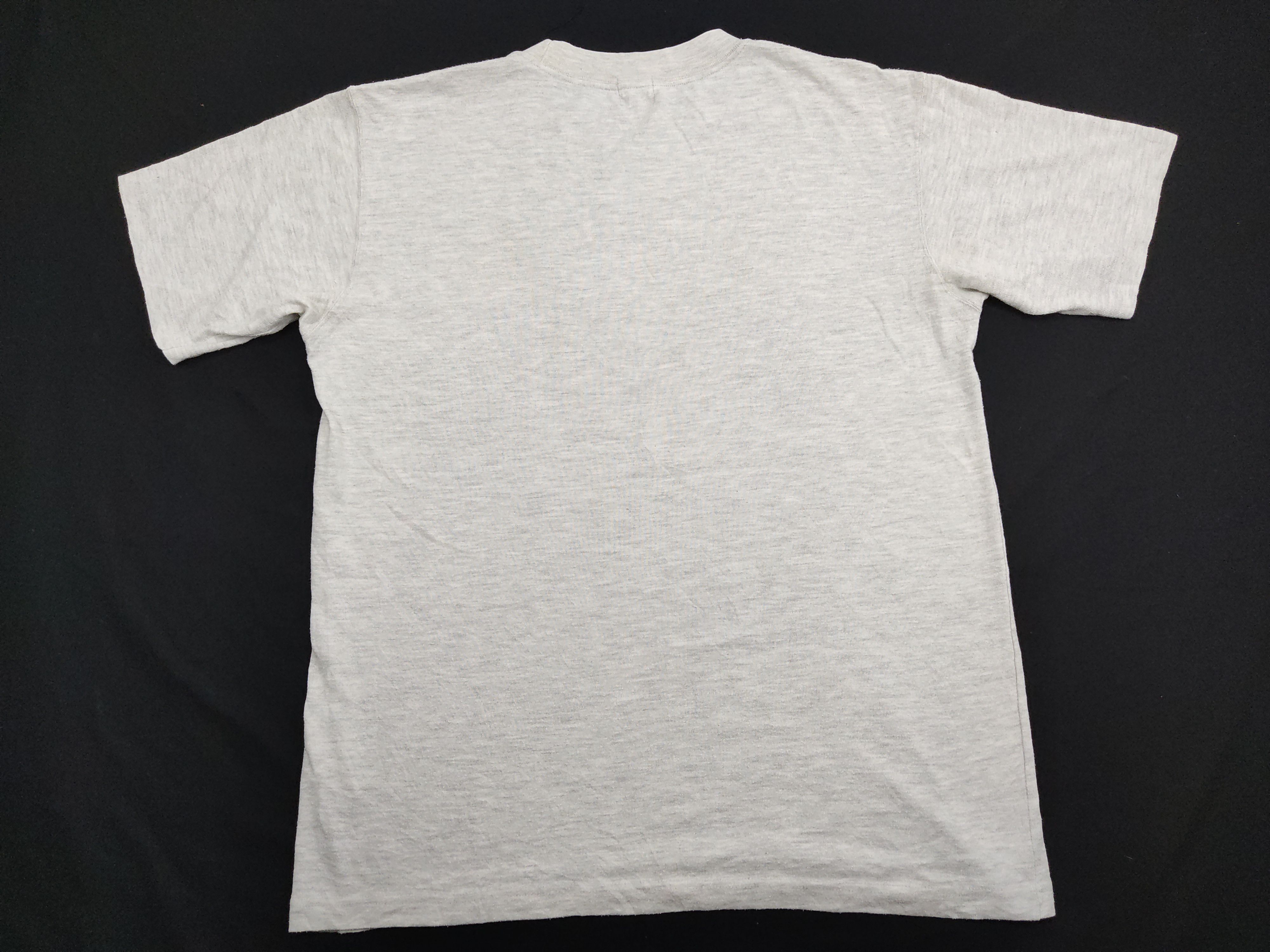 Champion Vintage 90s Champion Products Spell Out Simple Logo Gray Size US L / EU 52-54 / 3 - 4 Thumbnail