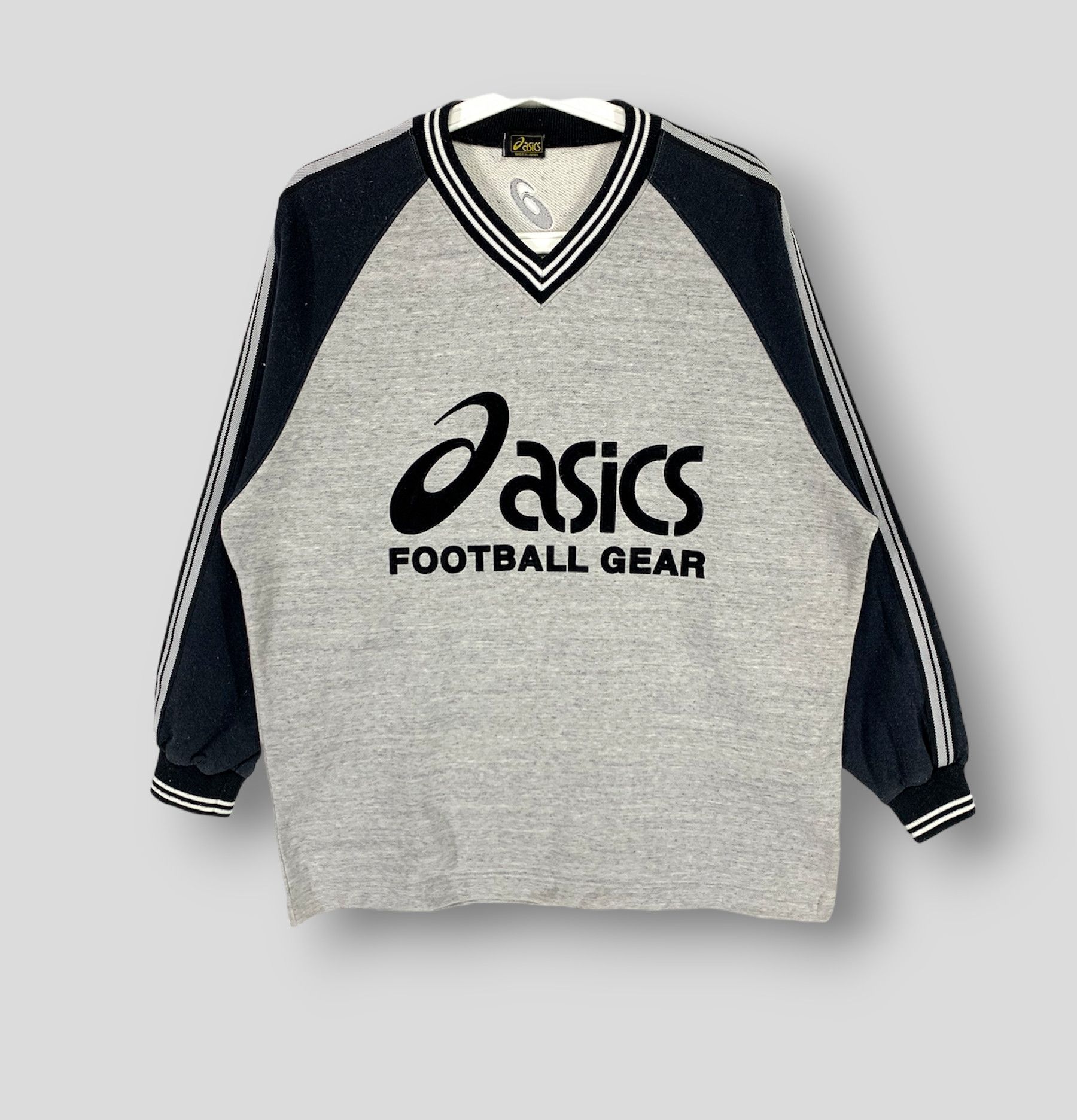 Vintage Asics football gear spellout big logo sweatshirt 