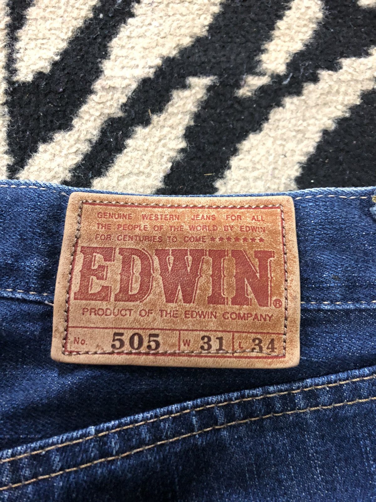 Edwin × Vintage VINTAGE SELVEDGE EDWIN 505 SHORT DISTRESSED DENIM Size US 31 - 11 Thumbnail