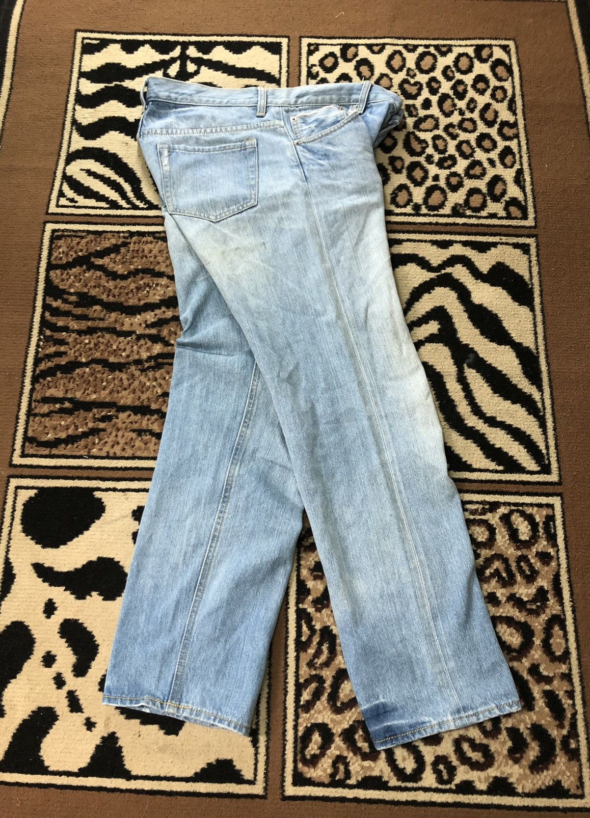 Global Work × Japanese Brand SELVEDGE GLOBAL WORK X SHUCA BLUE WASH DISTRESSED DENIM Size US 31 - 15 Thumbnail