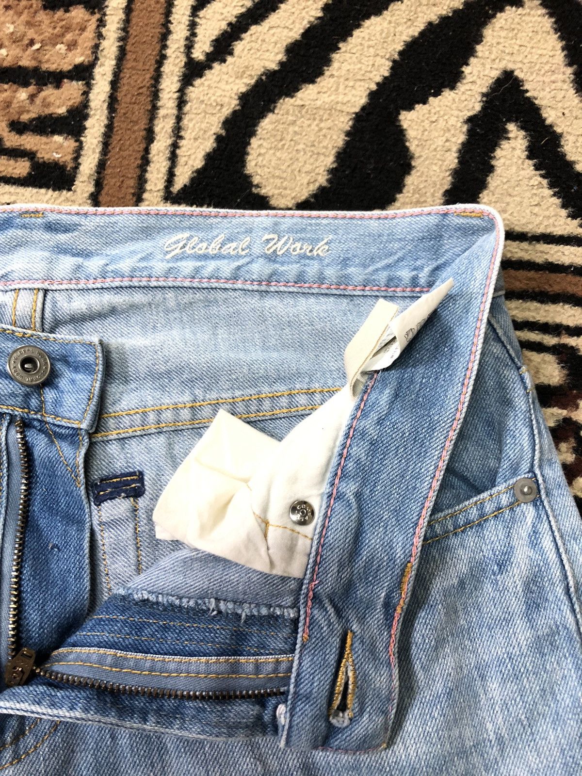 Global Work × Japanese Brand SELVEDGE GLOBAL WORK X SHUCA BLUE WASH DISTRESSED DENIM Size US 31 - 6 Thumbnail