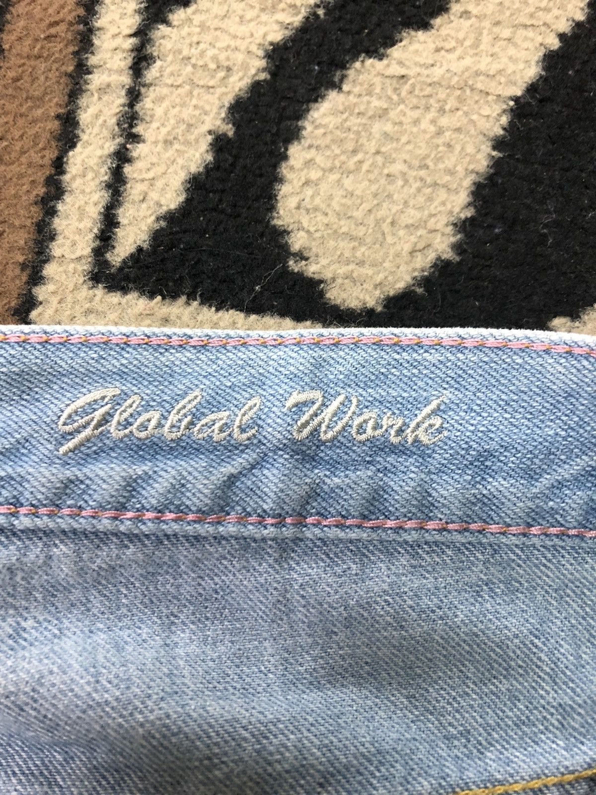 Global Work × Japanese Brand SELVEDGE GLOBAL WORK X SHUCA BLUE WASH DISTRESSED DENIM Size US 31 - 7 Thumbnail