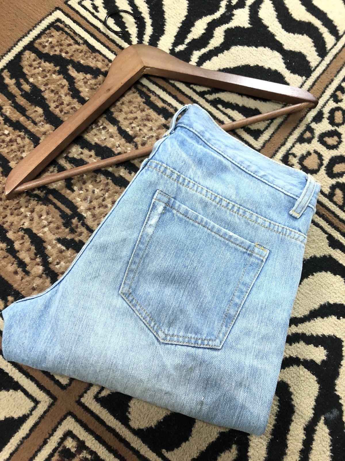 Global Work × Japanese Brand SELVEDGE GLOBAL WORK X SHUCA BLUE WASH DISTRESSED DENIM Size US 31 - 19 Thumbnail