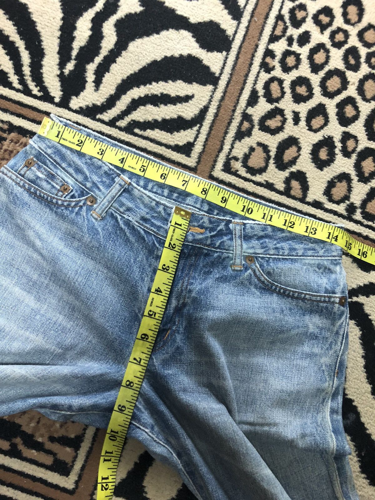 Japanese Brand × Salvage VINTAGE SELVEDGE BETTY SMITH QUARTER SHORT DISTRESSED DENIM Size US 29 - 13 Thumbnail