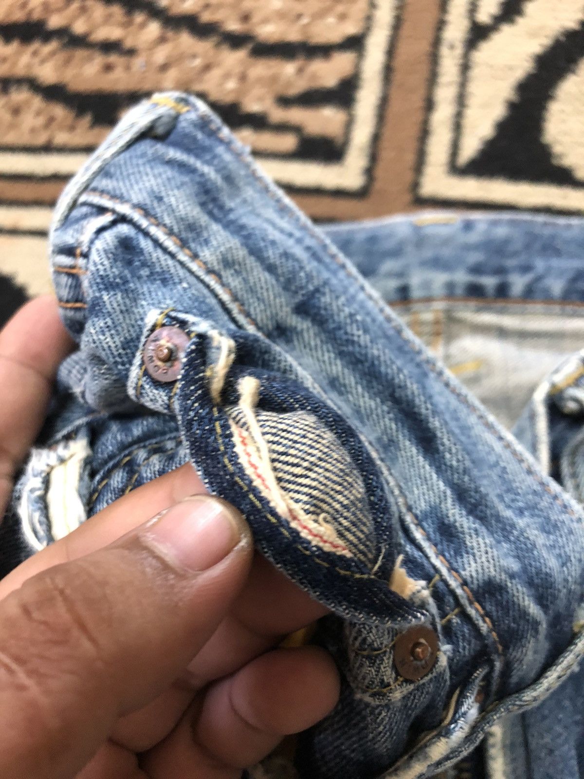 Edwin × Salvage × Vintage VINTAGE SELVEDGE EDWIN 505x BLUE WASH DISTRESSED DENIM Size US 29 - 4 Thumbnail