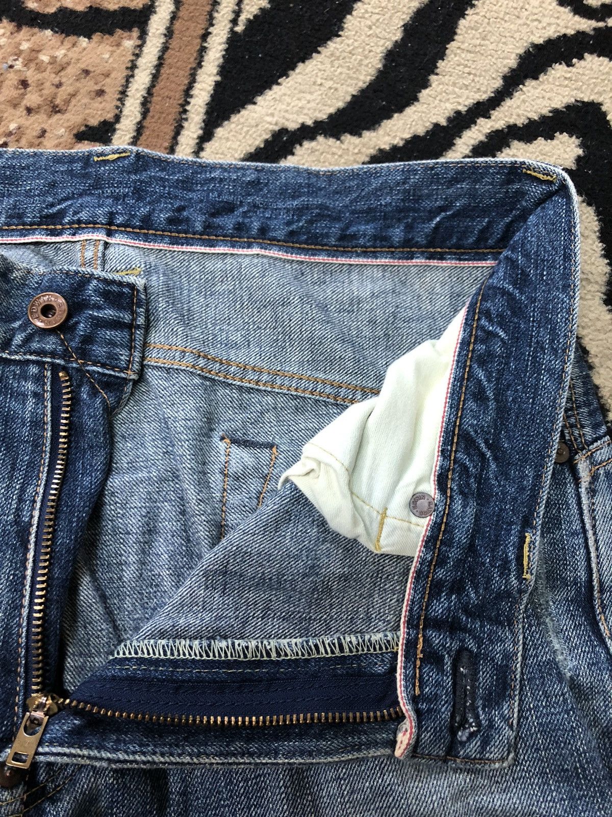 Edwin × Vintage VINTAGE SELVEDGE EDWIN BLUE WASH DISTRESSED GRUNGE DENIM Size US 34 / EU 50 - 5 Thumbnail