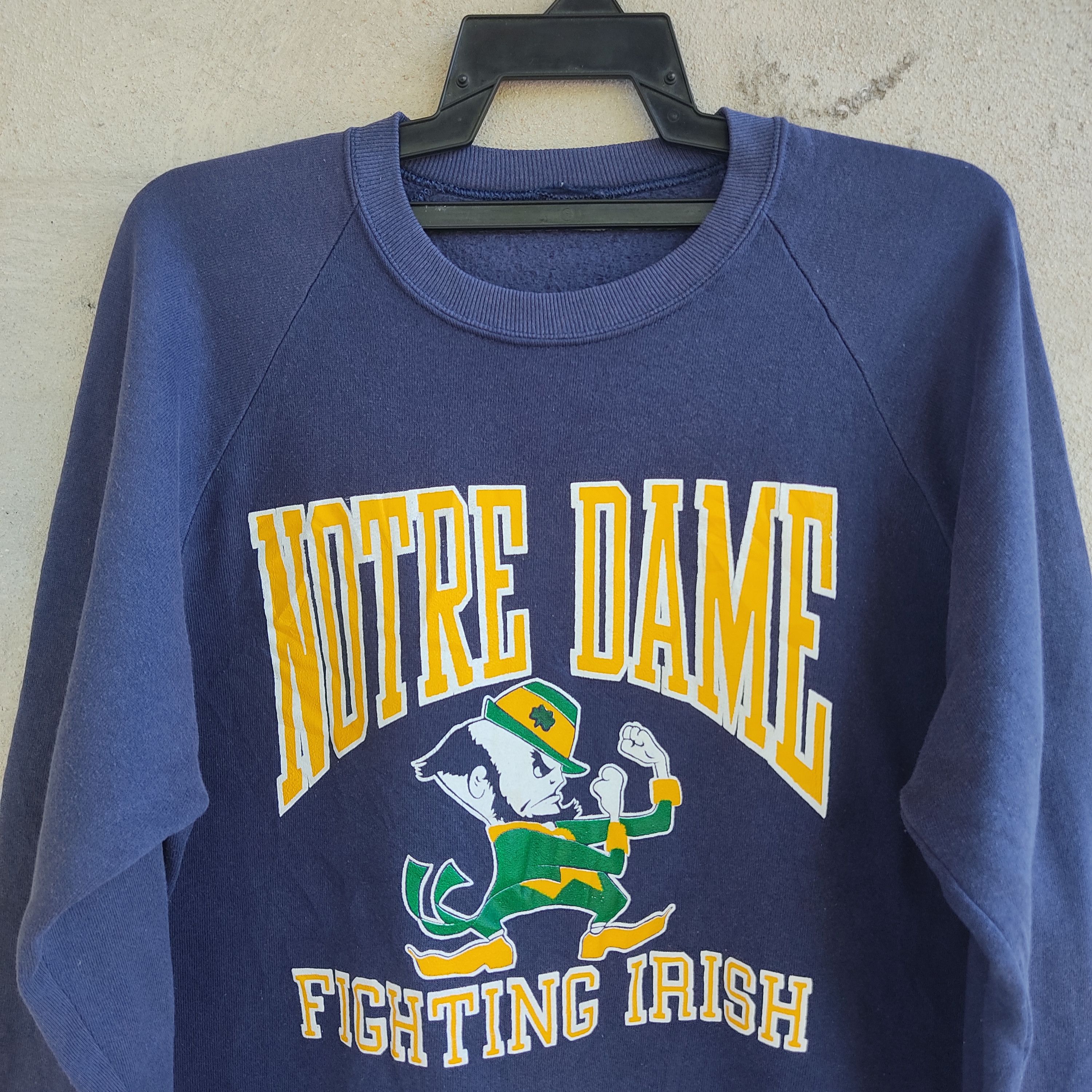 Vintage Notre Dame Fighting Irish Dark Blue Sweatshirt Size US L / EU 52-54 / 3 - 3 Thumbnail