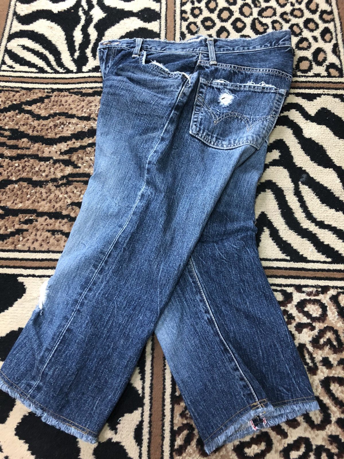 Edwin × Vintage VINTAGE SELVEDGE EDWIN 505 SHORT BLUE WASH DISTRESSED DENIM Size US 29 - 13 Thumbnail