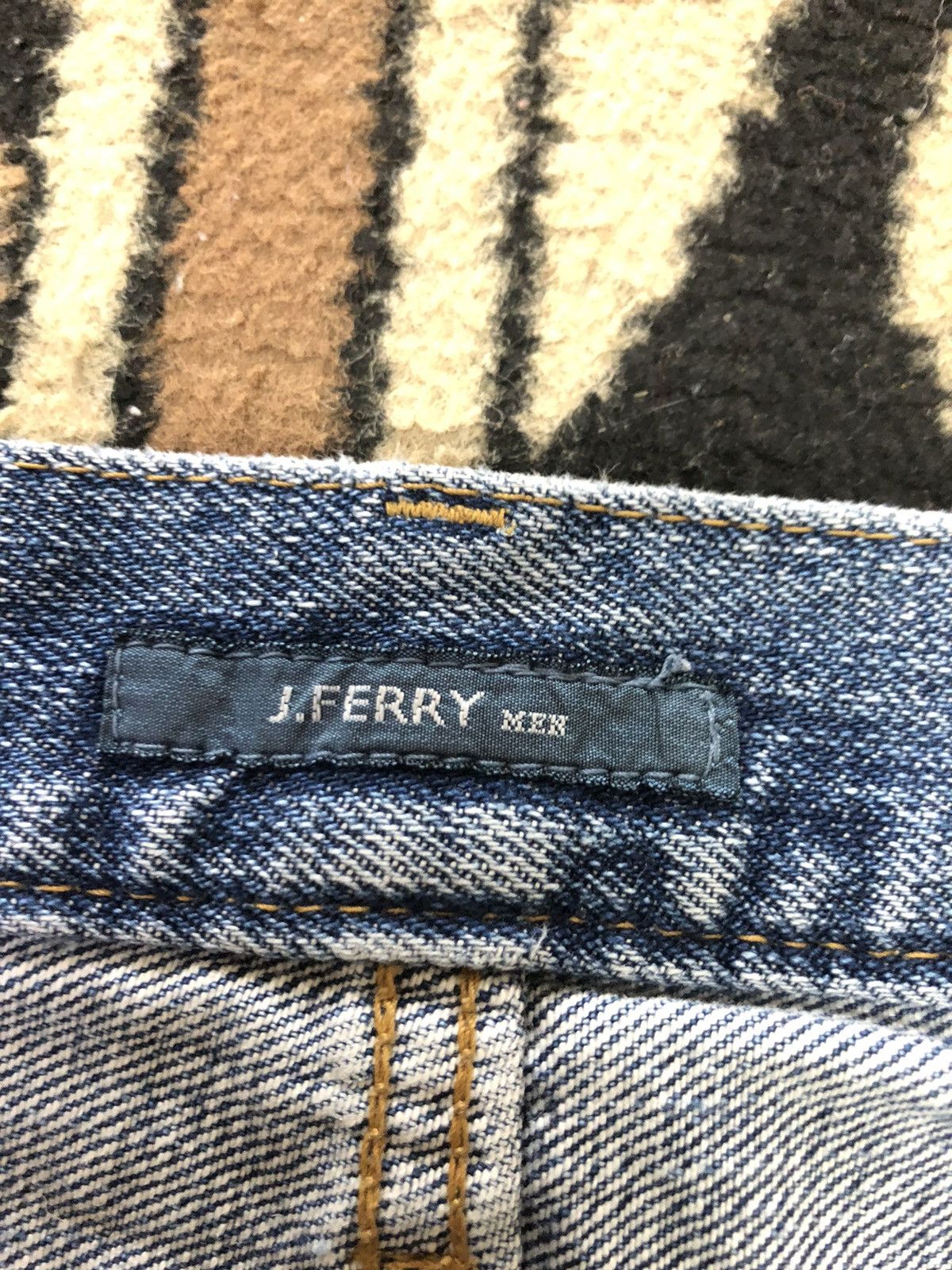 Designer × Japanese Brand J FERRY SELVEDGE BLUE WASH DISTRESSED DENIM Size US 32 / EU 48 - 7 Thumbnail