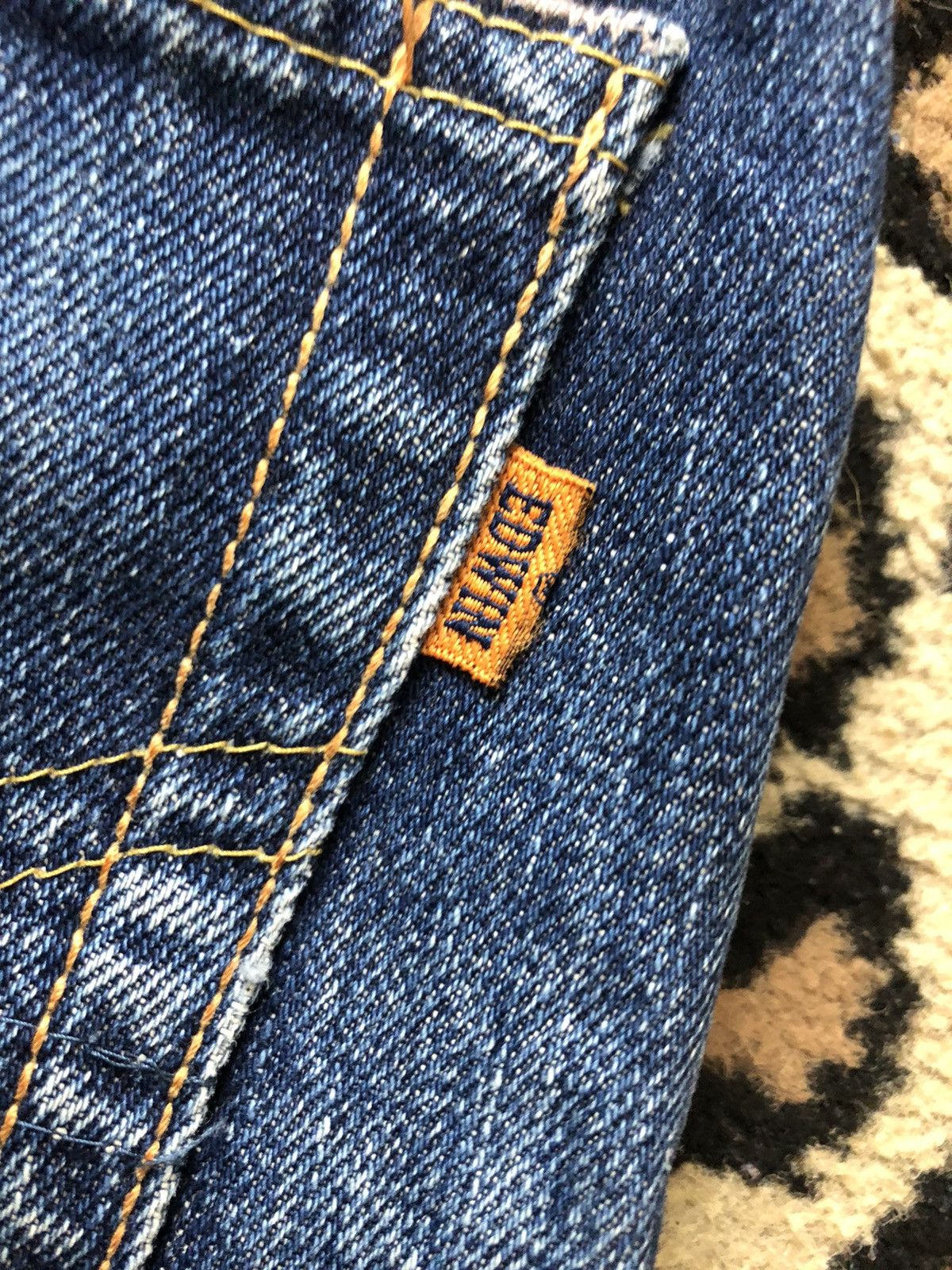 Edwin × Vintage VINTAGE SELVEDGE EDWIN 505xx BLUE WASH DISTRESSED DENIM Size US 31 - 12 Thumbnail