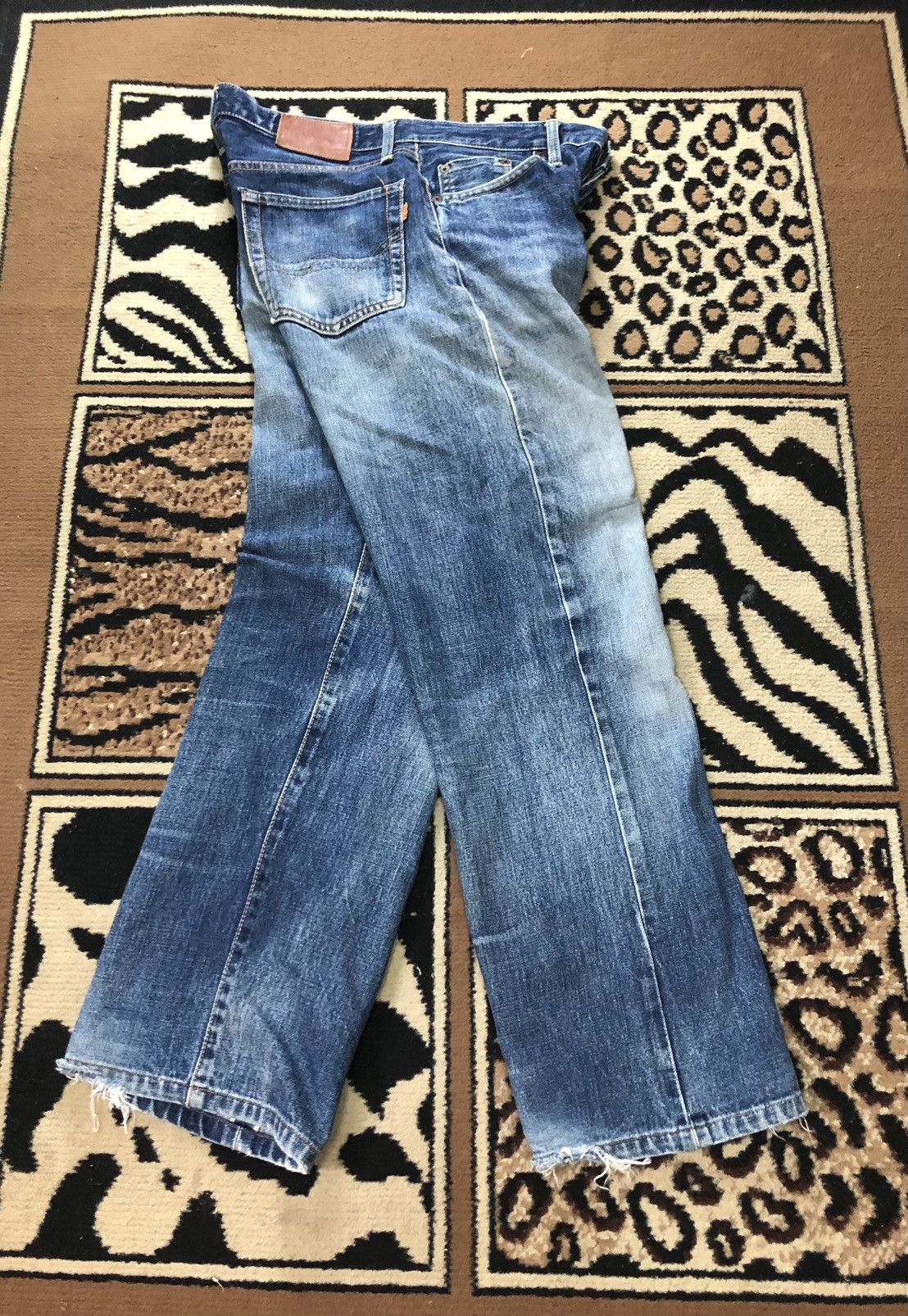 Edwin × Vintage VINTAGE SELVEDGE EDWIN 505xx BLUE WASH DISTRESSED DENIM Size US 31 - 14 Thumbnail