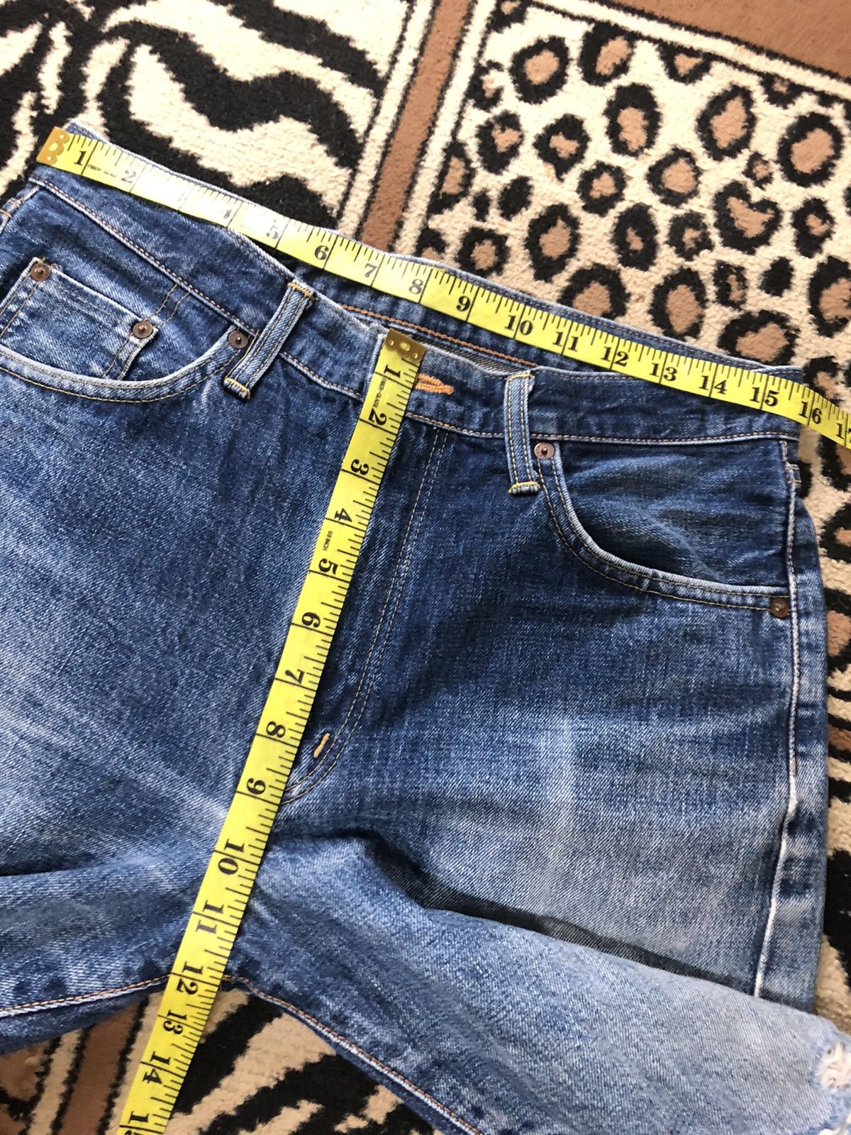 Edwin × Vintage VINTAGE SELVEDGE EDWIN 505xx BLUE WASH DISTRESSED DENIM Size US 31 - 15 Thumbnail